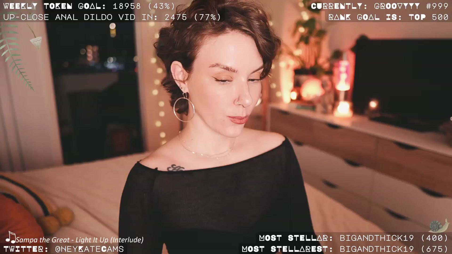 Gallery image thumbnail from HeyKate's myfreecams stream on, 10/08/2023, 04:15 image 19 of 20