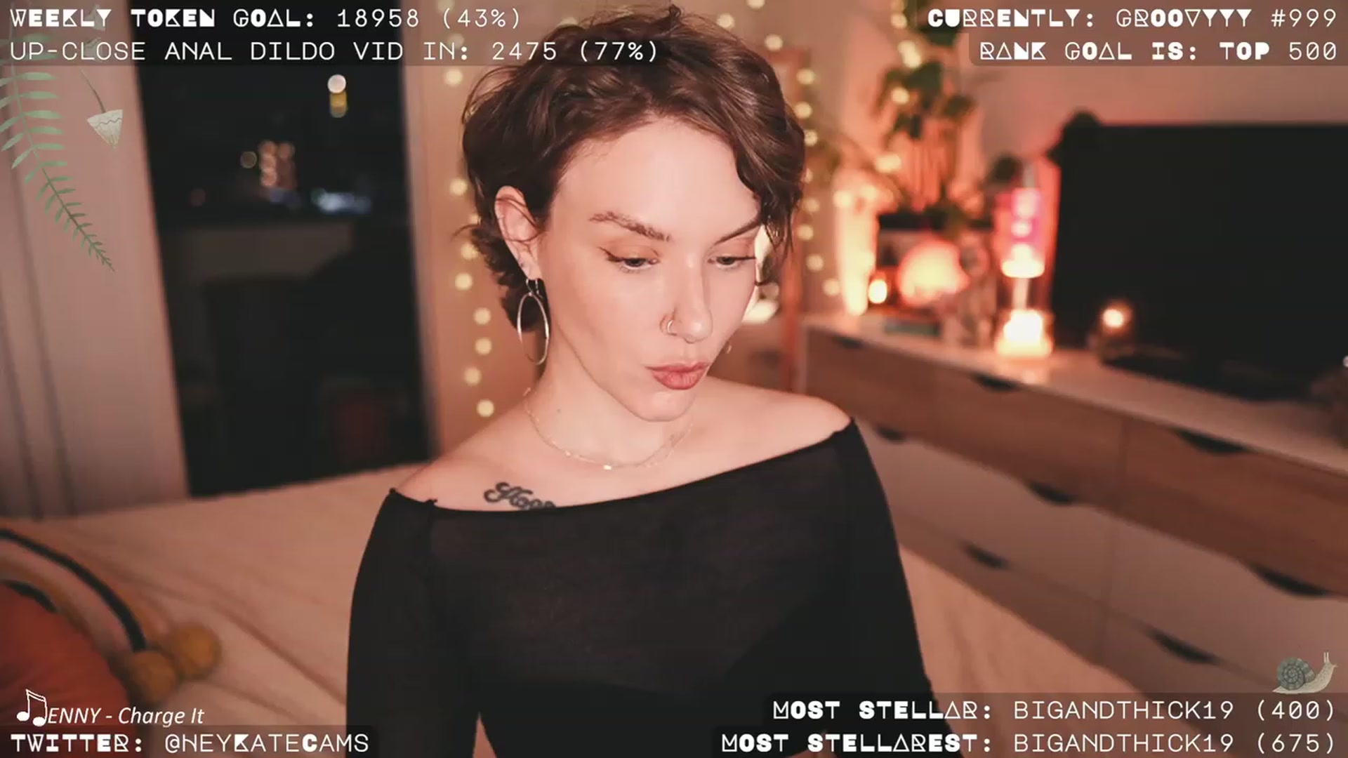 Gallery image thumbnail from HeyKate's myfreecams stream on, 10/08/2023, 04:15 image 17 of 20