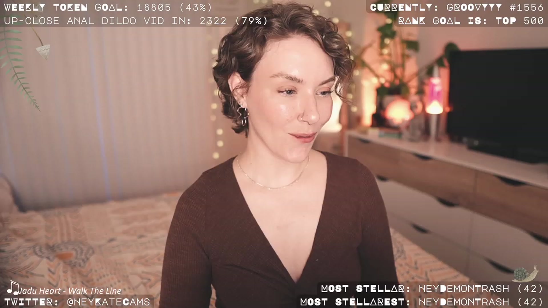 Gallery image thumbnail from HeyKate's myfreecams stream on, 10/12/2023, 02:36 image 1 of 20