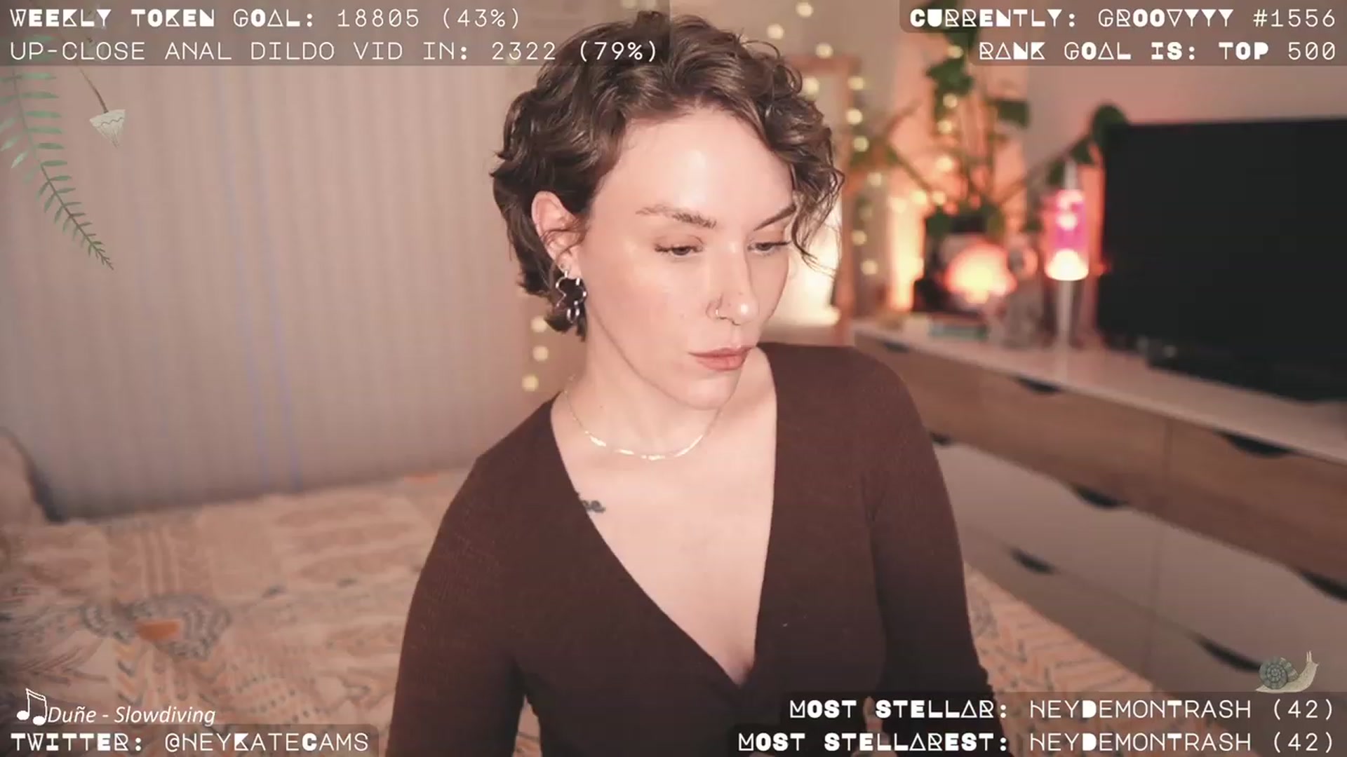 Gallery image thumbnail from HeyKate's myfreecams stream on, 10/12/2023, 02:36 image 2 of 20