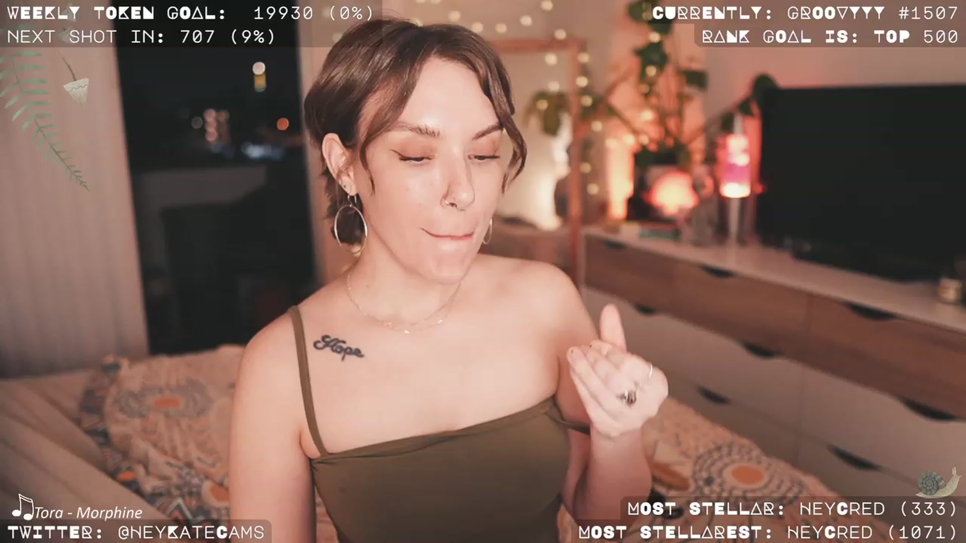 Gallery image thumbnail from HeyKate's myfreecams stream on, 10/13/2023, 03:18 image 17 of 20