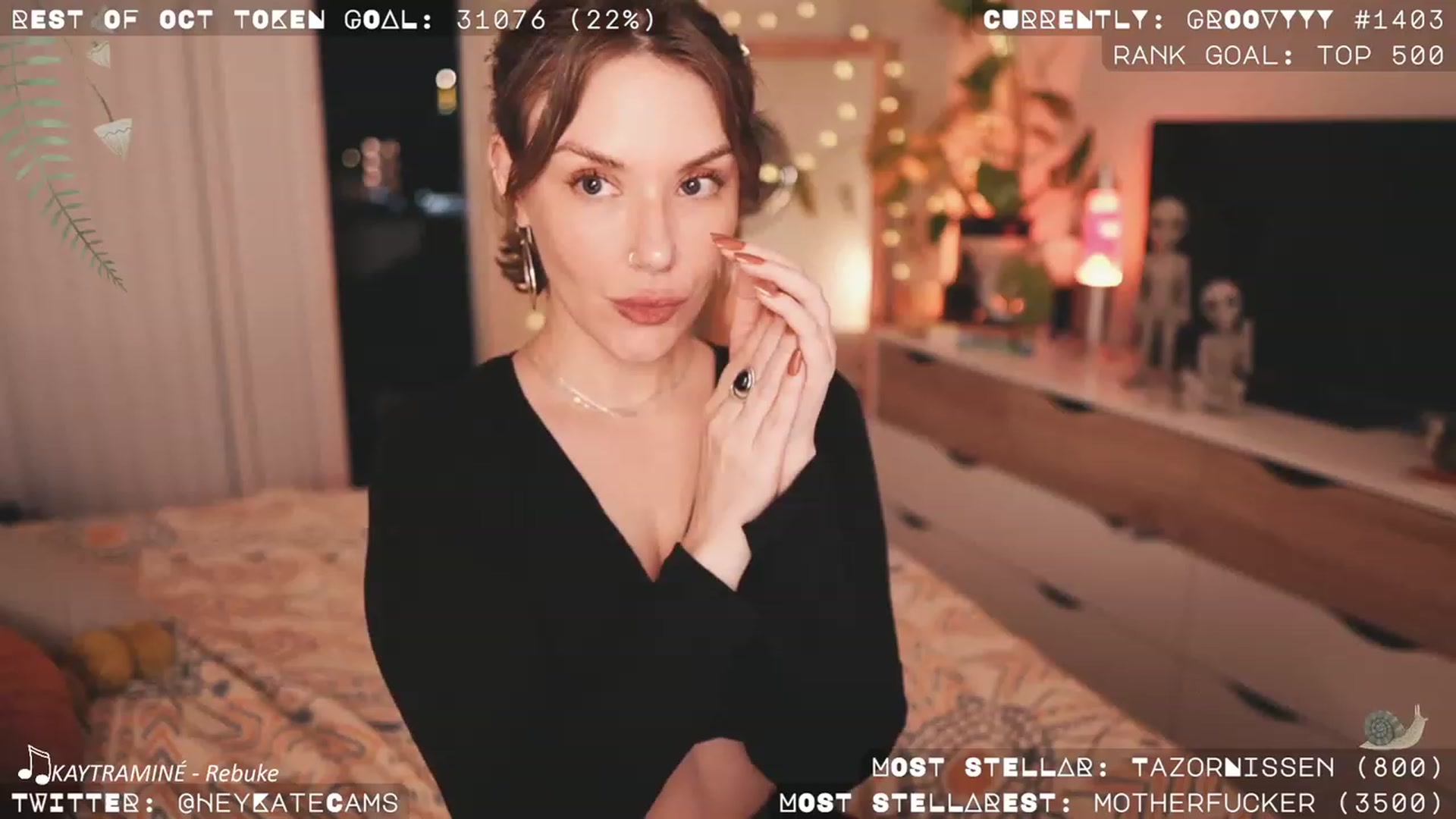 Gallery image thumbnail from HeyKate's myfreecams stream on, 10/22/2023, 06:49 image 10 of 20