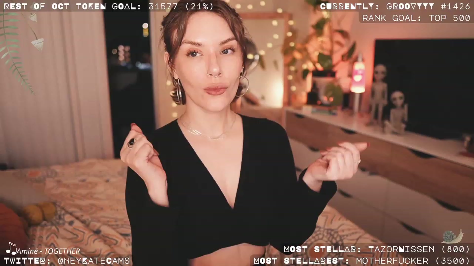 Gallery image thumbnail from HeyKate's myfreecams stream on, 10/22/2023, 06:49 image 7 of 20