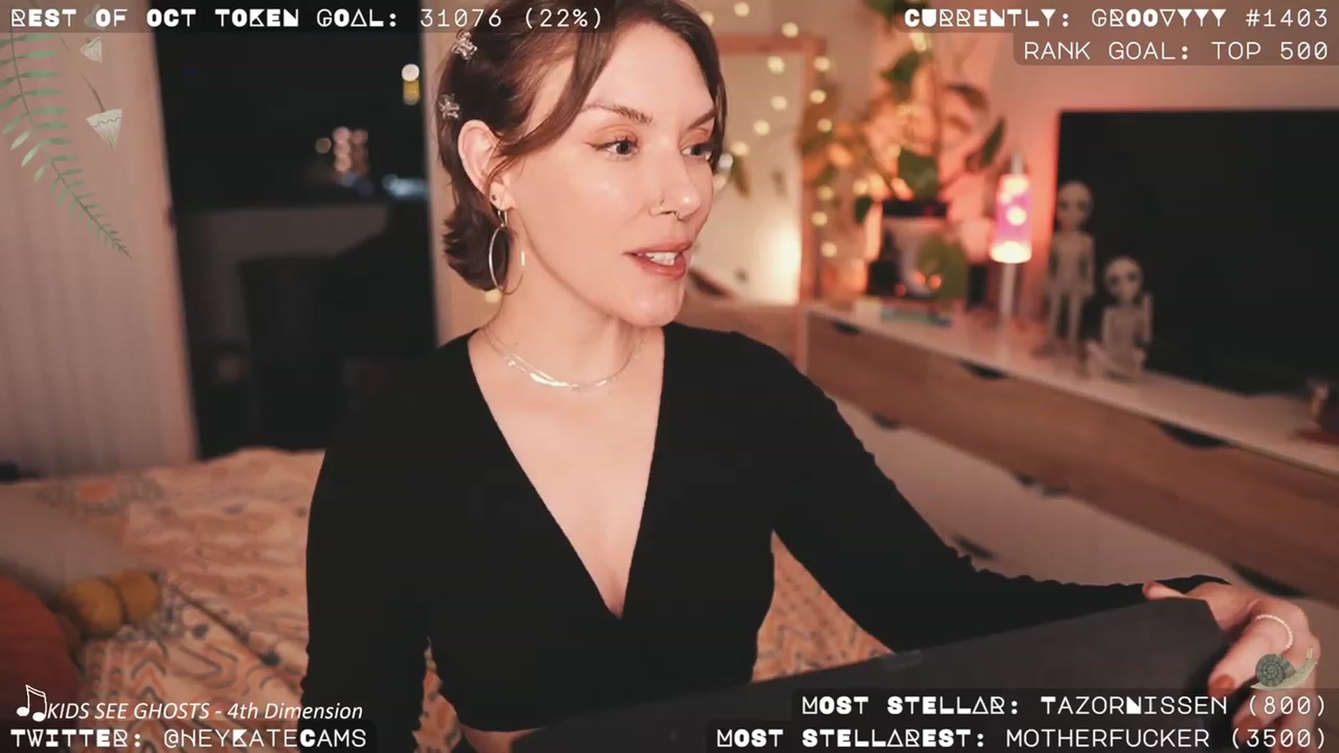Gallery image thumbnail from HeyKate's myfreecams stream on, 10/22/2023, 06:49 image 13 of 20