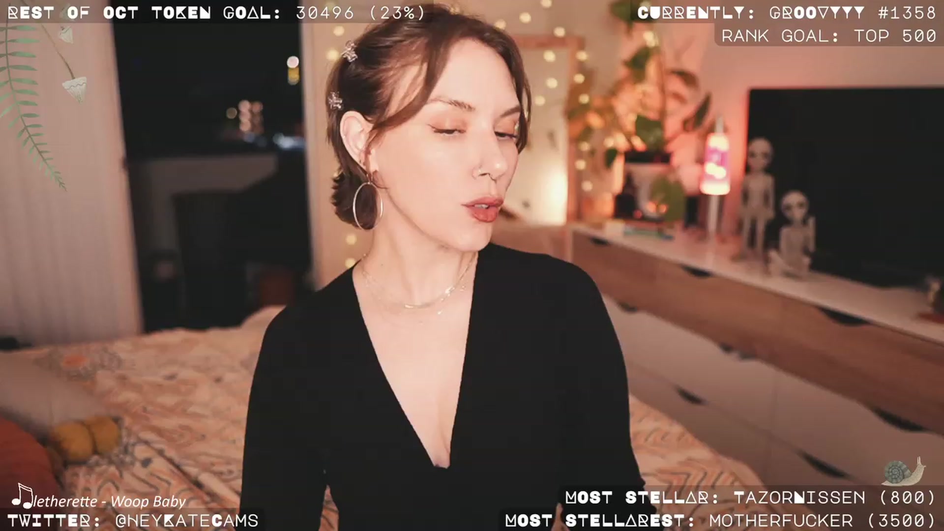 Gallery image thumbnail from HeyKate's myfreecams stream on, 10/22/2023, 09:24 image 7 of 20