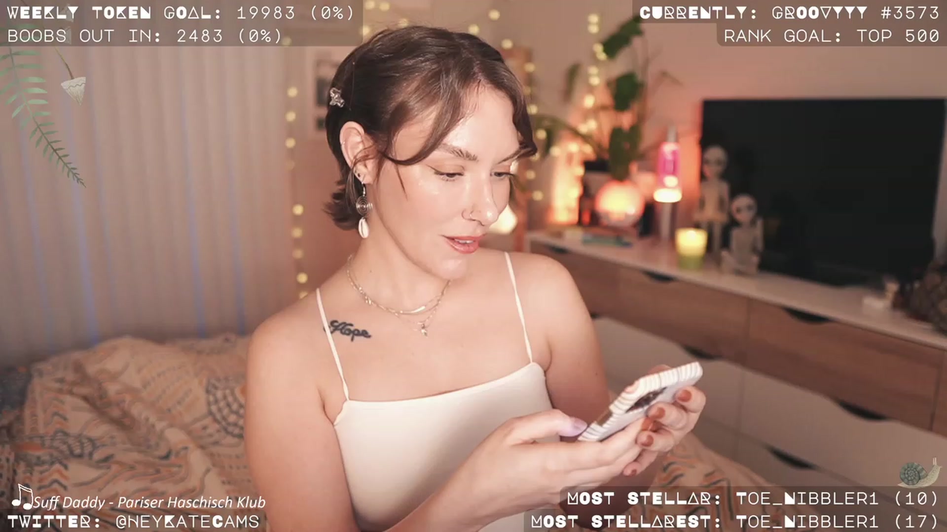 Gallery image thumbnail from HeyKate's myfreecams stream on, 11/02/2023, 01:39 image 15 of 20