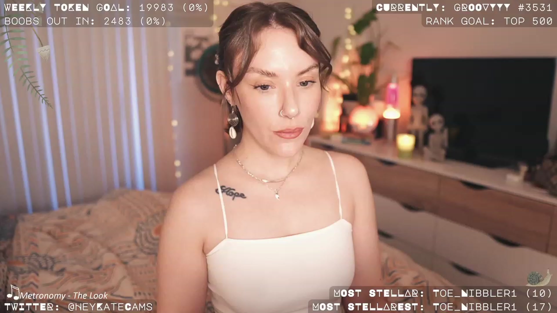 Gallery image thumbnail from HeyKate's myfreecams stream on, 11/02/2023, 01:39 image 11 of 20