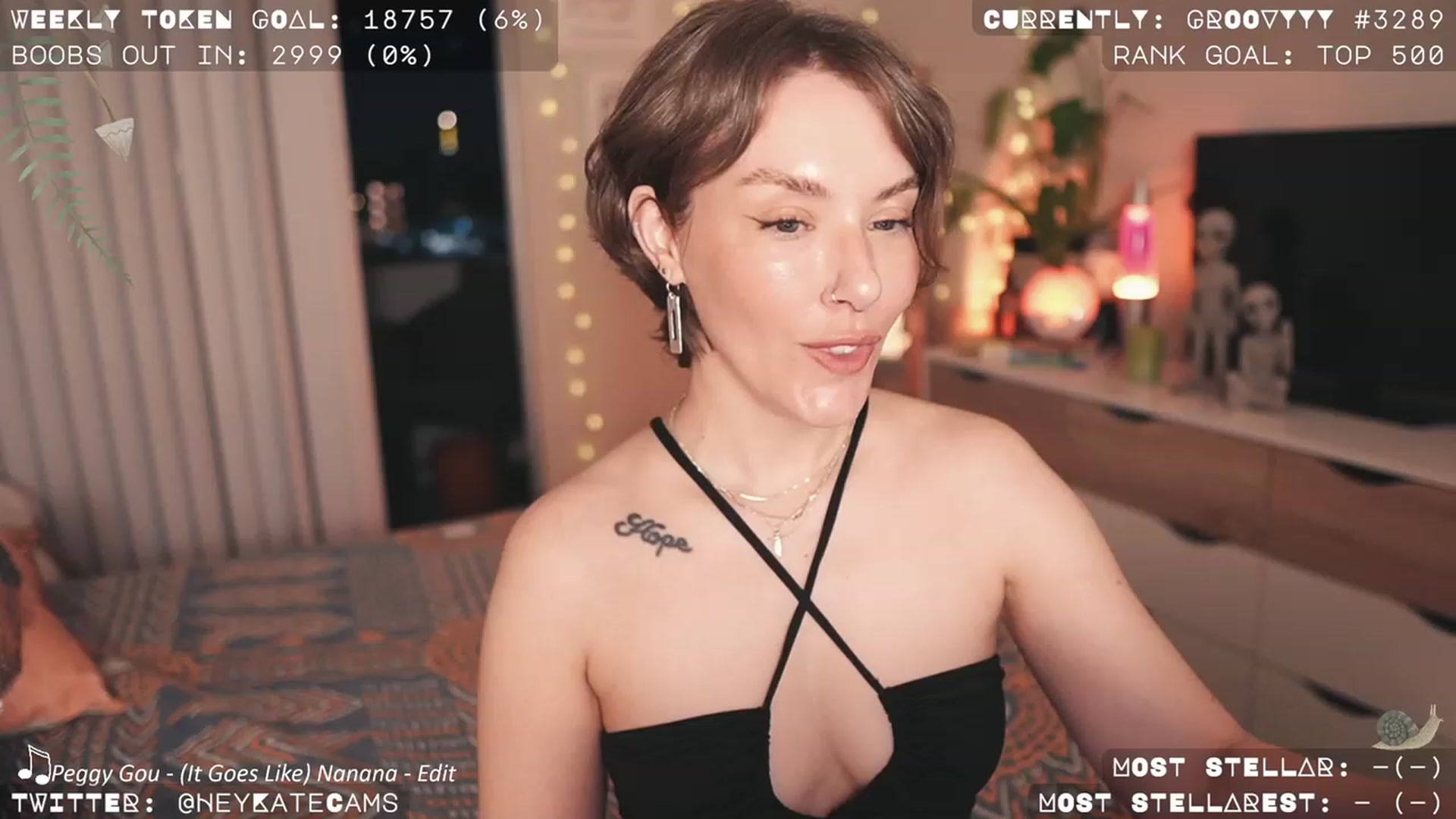 Gallery image thumbnail from HeyKate's myfreecams stream on, 11/04/2023, 03:10 image 1 of 20