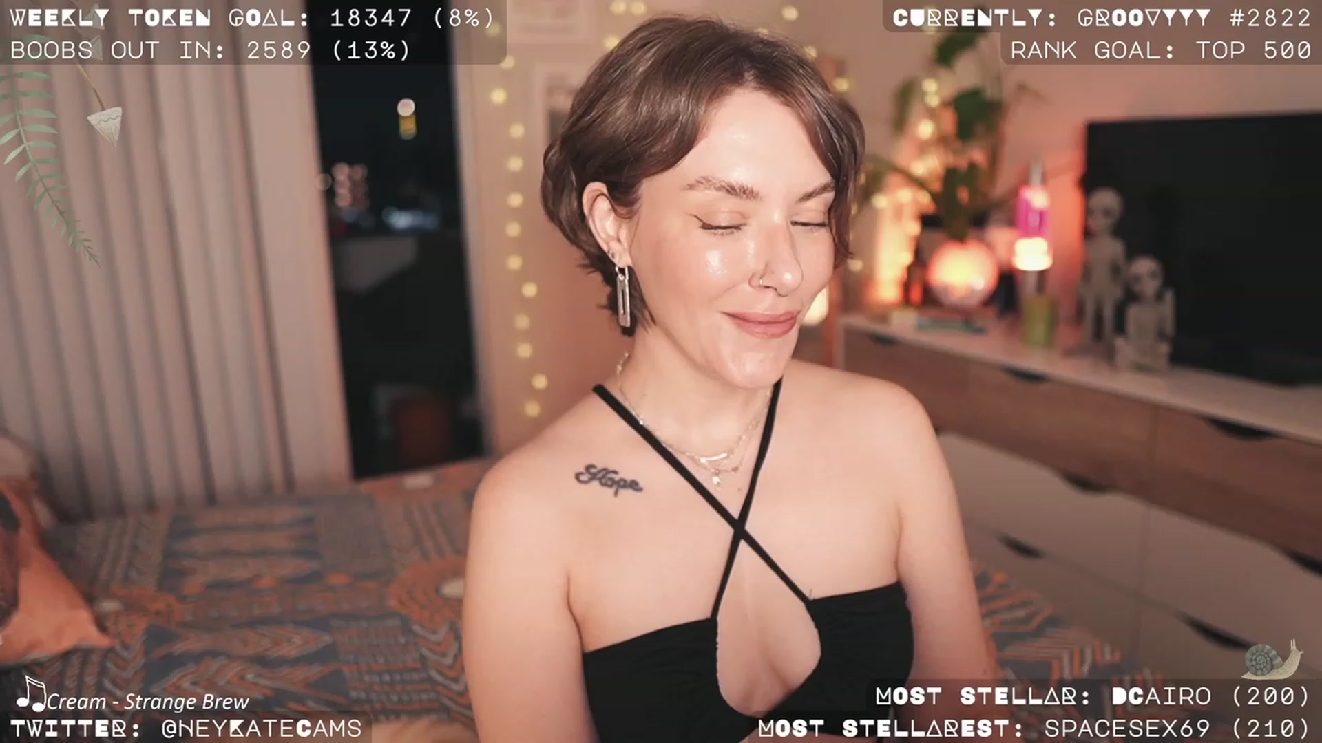 Gallery image thumbnail from HeyKate's myfreecams stream on, 11/04/2023, 03:10 image 11 of 20