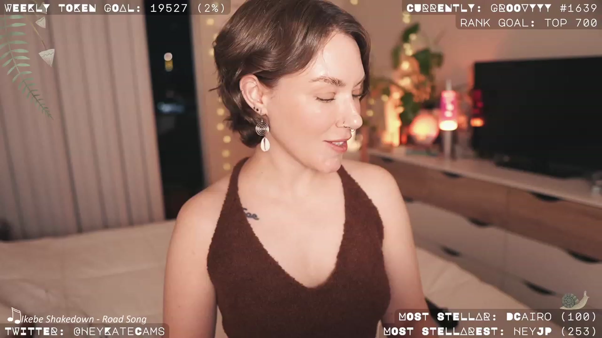 Gallery image thumbnail from HeyKate's myfreecams stream on, 11/10/2023, 03:50 image 9 of 20