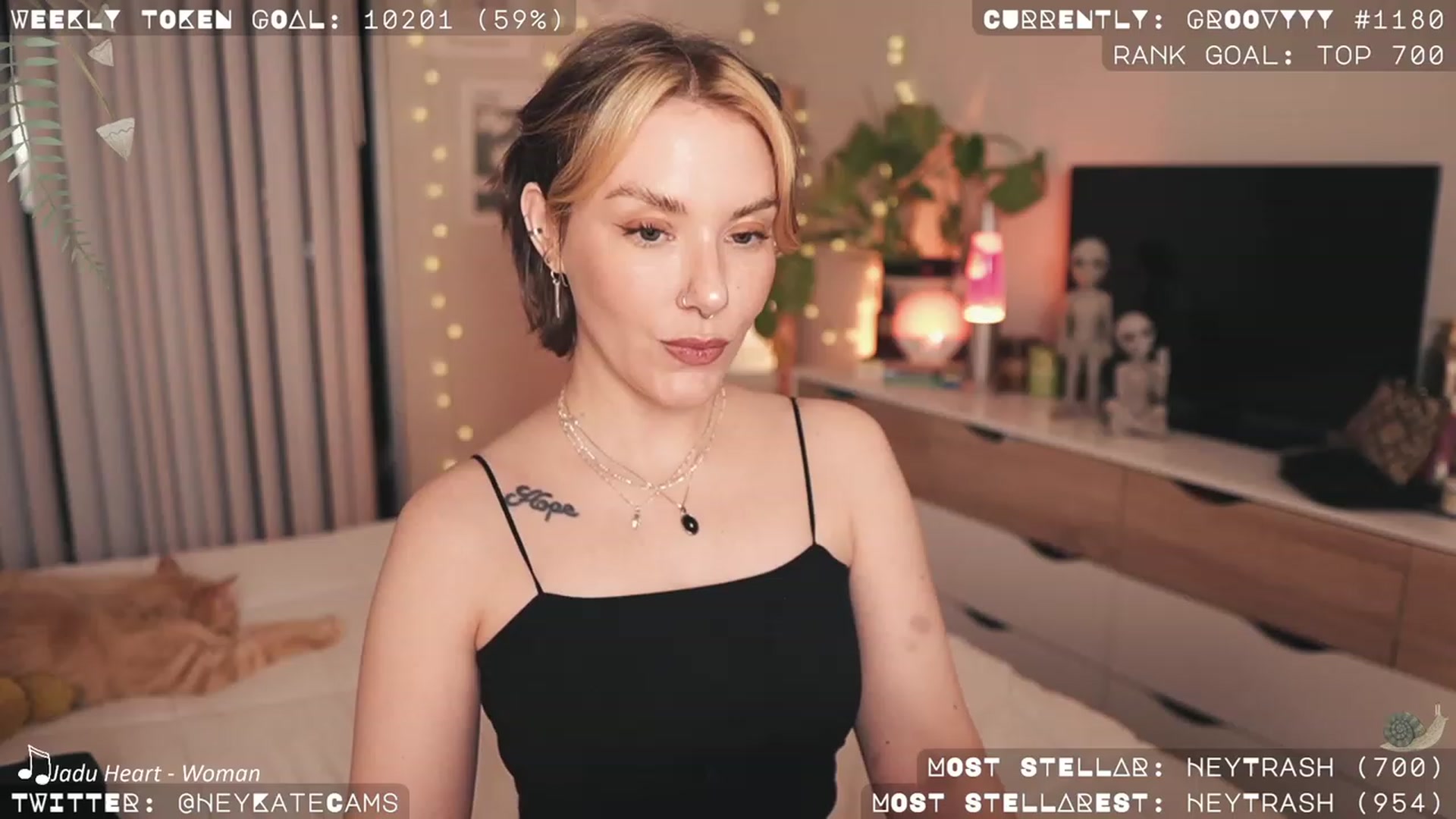 Gallery image thumbnail from HeyKate's myfreecams stream on, 11/26/2023, 04:25 image 6 of 20