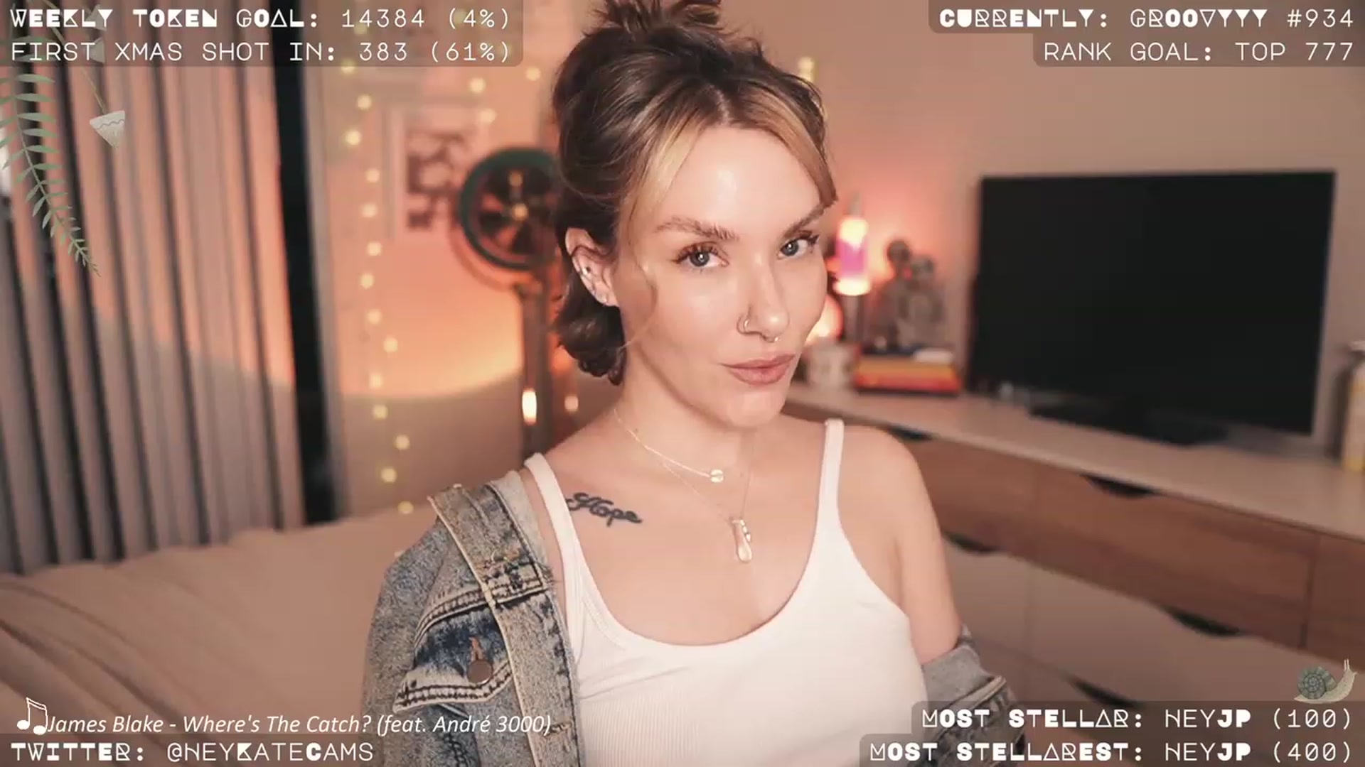Gallery image thumbnail from HeyKate's myfreecams stream on, 12/13/2023, 06:28 image 2 of 20