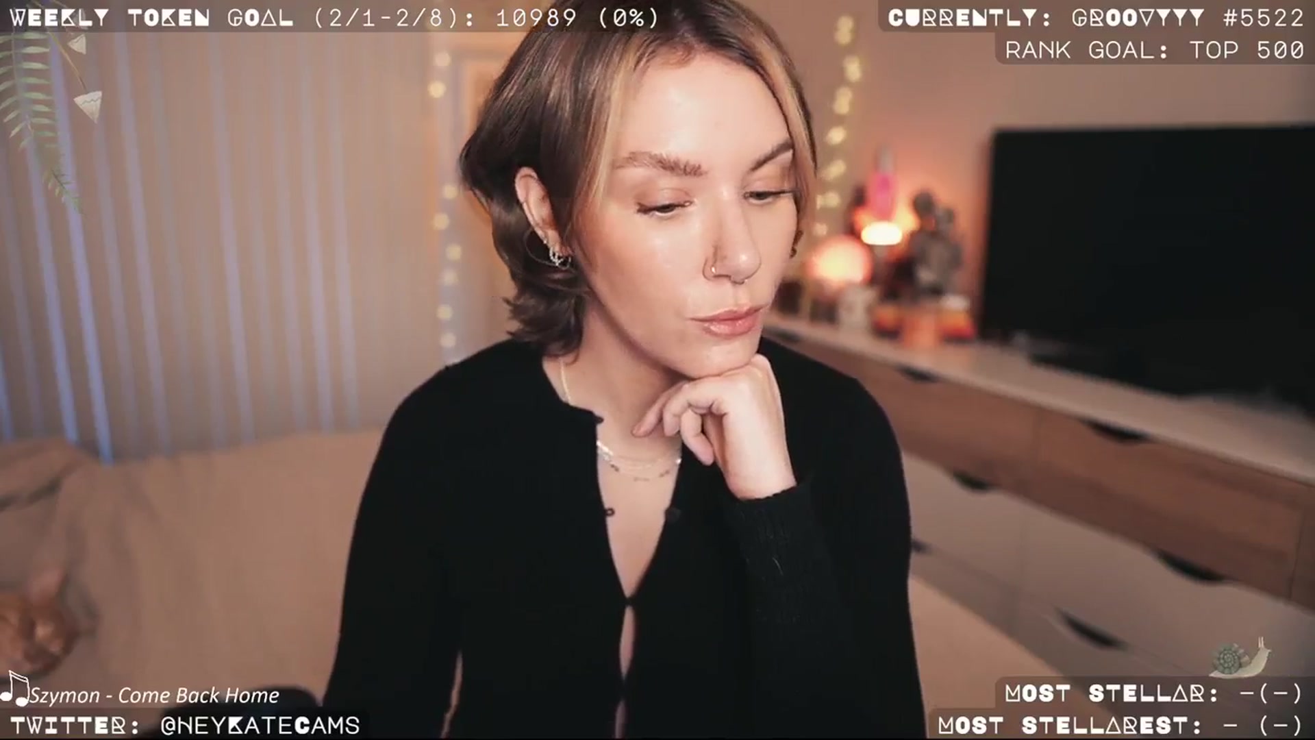 Gallery image thumbnail from HeyKate's myfreecams stream on, 02/07/2024, 24:58 image 12 of 20