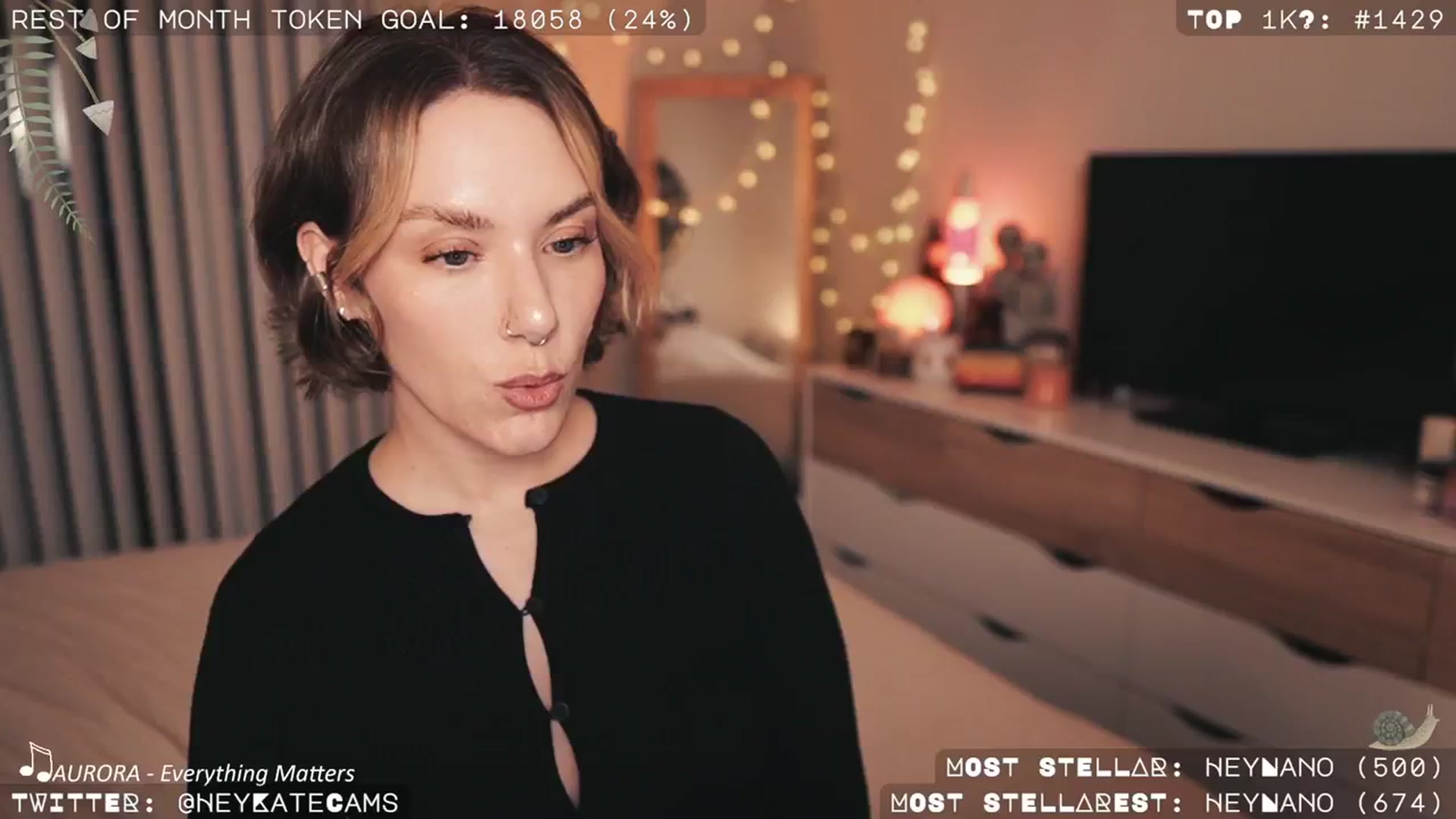 Gallery image thumbnail from HeyKate's myfreecams stream on, 02/28/2024, 05:30 image 15 of 20