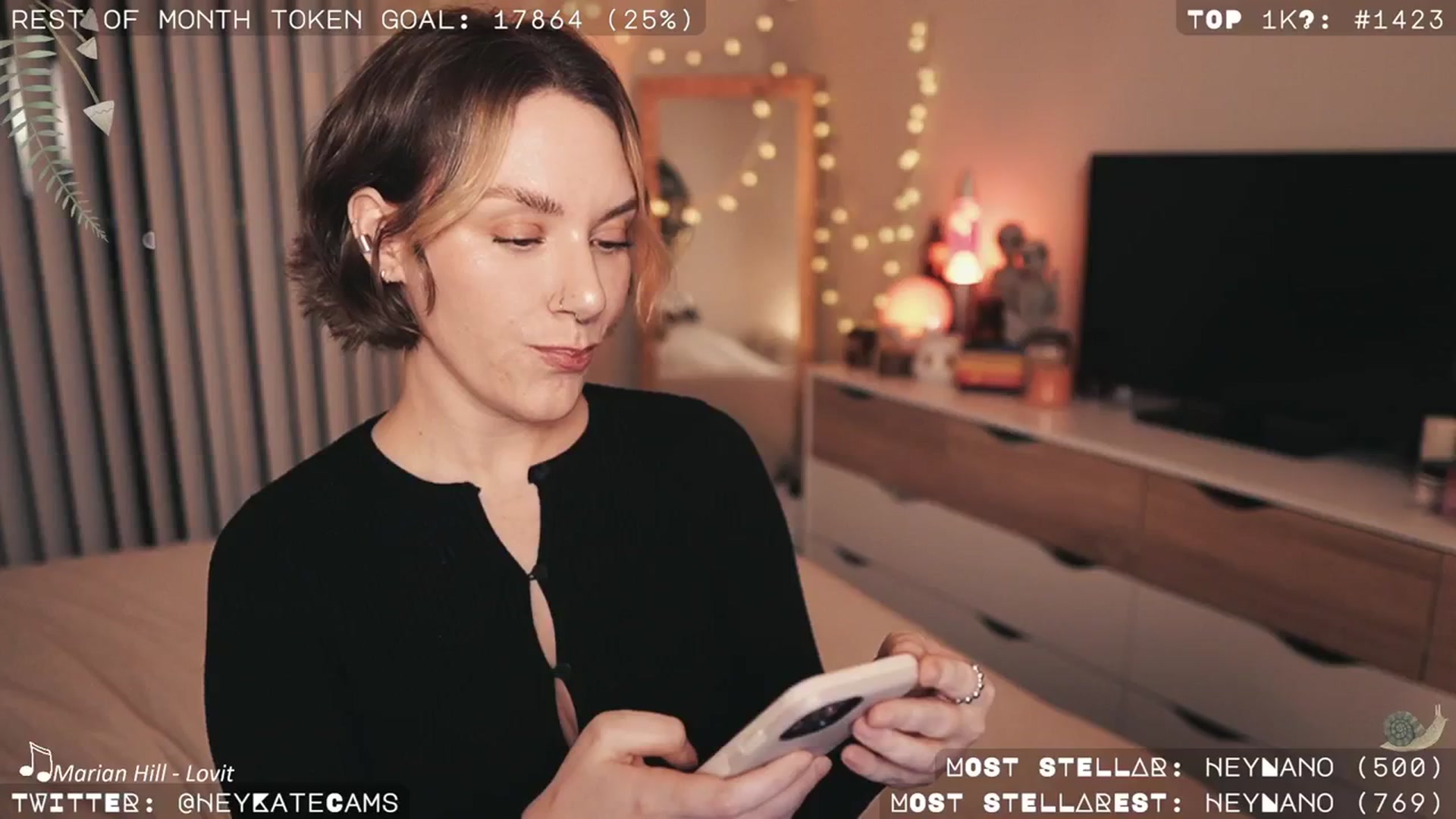 Gallery image thumbnail from HeyKate's myfreecams stream on, 02/28/2024, 05:30 image 16 of 20