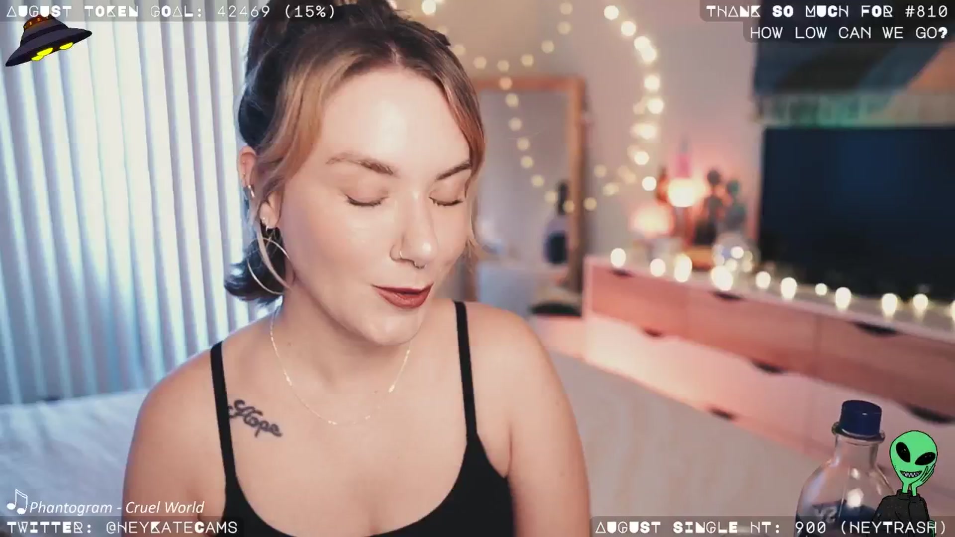 Gallery image thumbnail from HeyKate's myfreecams stream on, 08/04/2024, 04:55 image 1 of 20