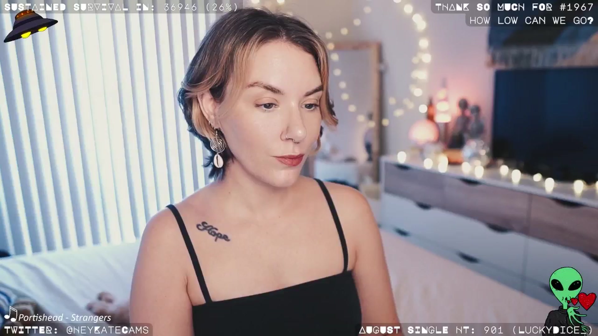 Gallery image thumbnail from HeyKate's myfreecams stream on, 08/15/2024, 22:25 image 10 of 20