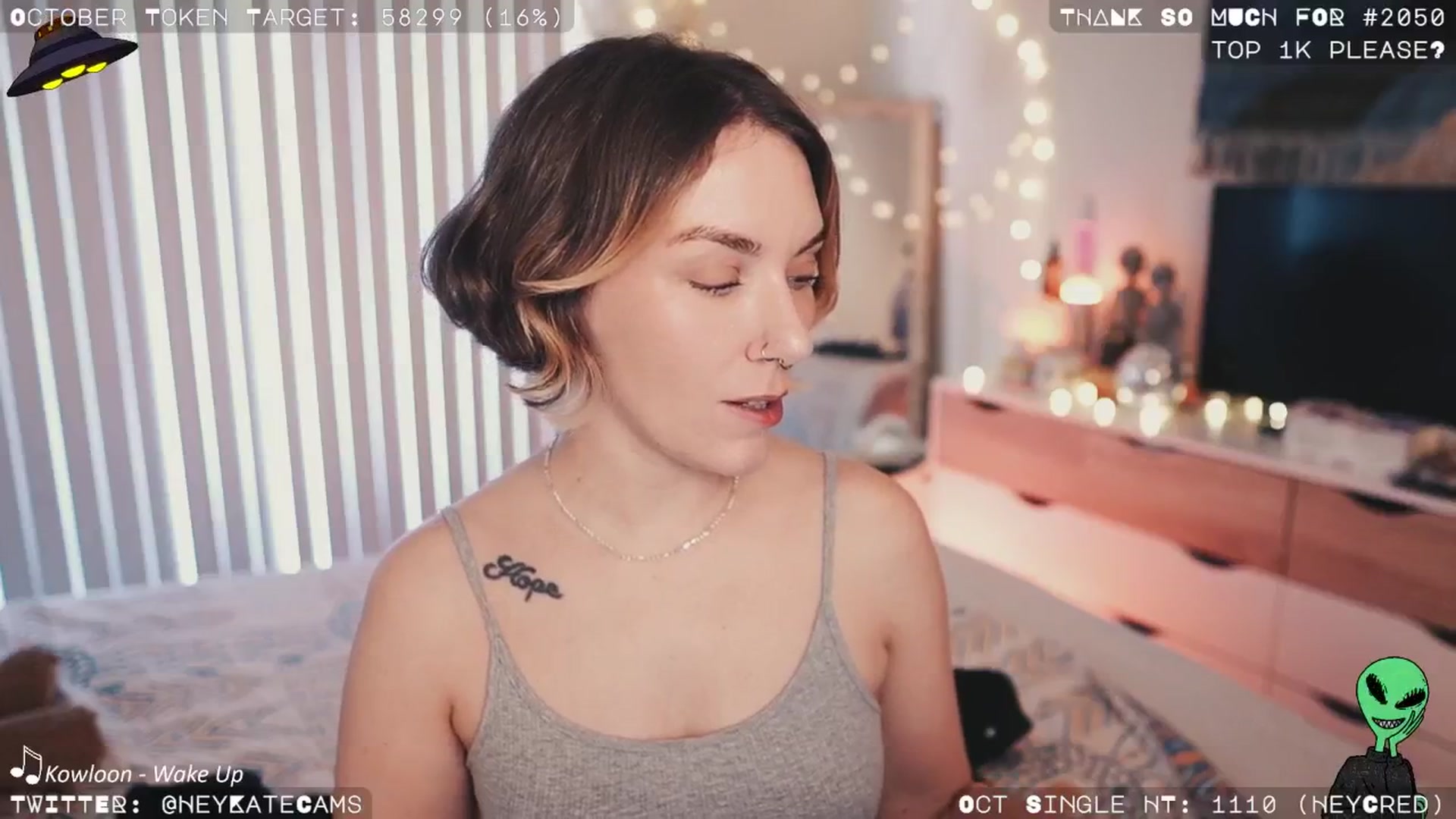 Gallery image thumbnail from HeyKate's myfreecams stream on, 10/18/2024, 24:02 image 5 of 20