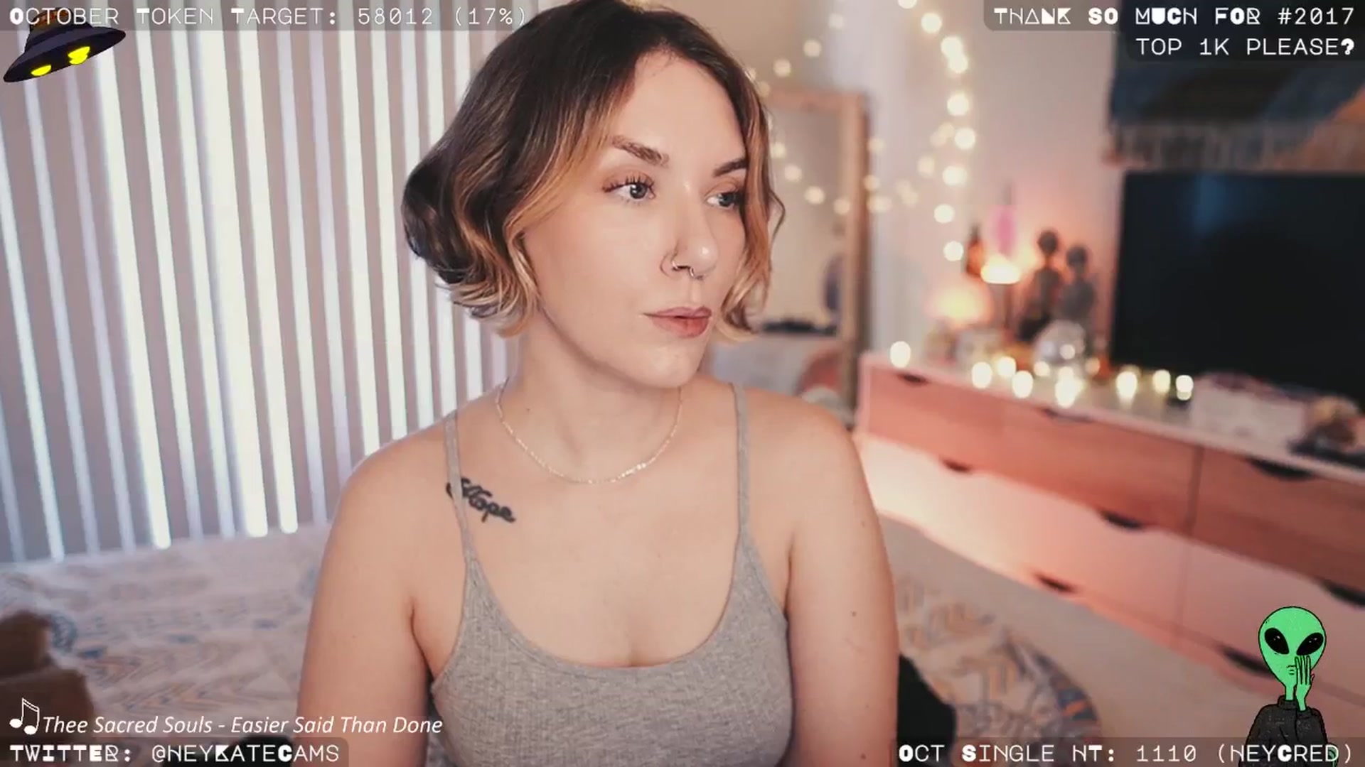 Gallery image thumbnail from HeyKate's myfreecams stream on, 10/18/2024, 24:02 image 17 of 20