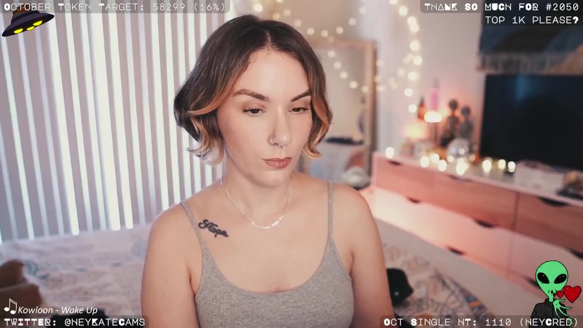 Gallery image thumbnail from HeyKate's myfreecams stream on, 10/18/2024, 24:02 image 6 of 20