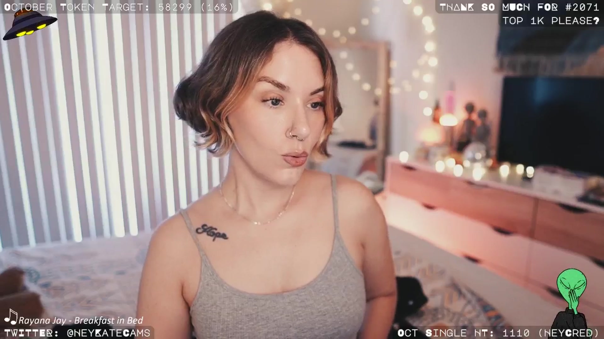 Gallery image thumbnail from HeyKate's myfreecams stream on, 10/18/2024, 24:02 image 4 of 20