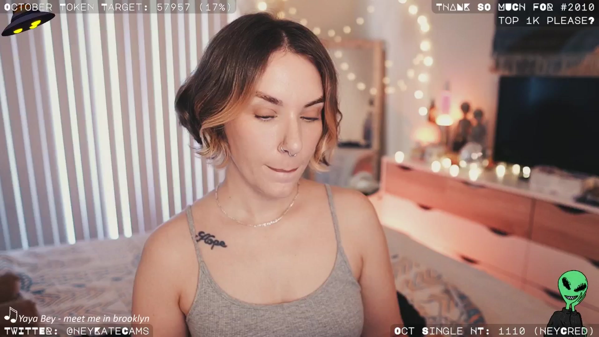 Gallery image thumbnail from HeyKate's myfreecams stream on, 10/18/2024, 02:52 image 1 of 20