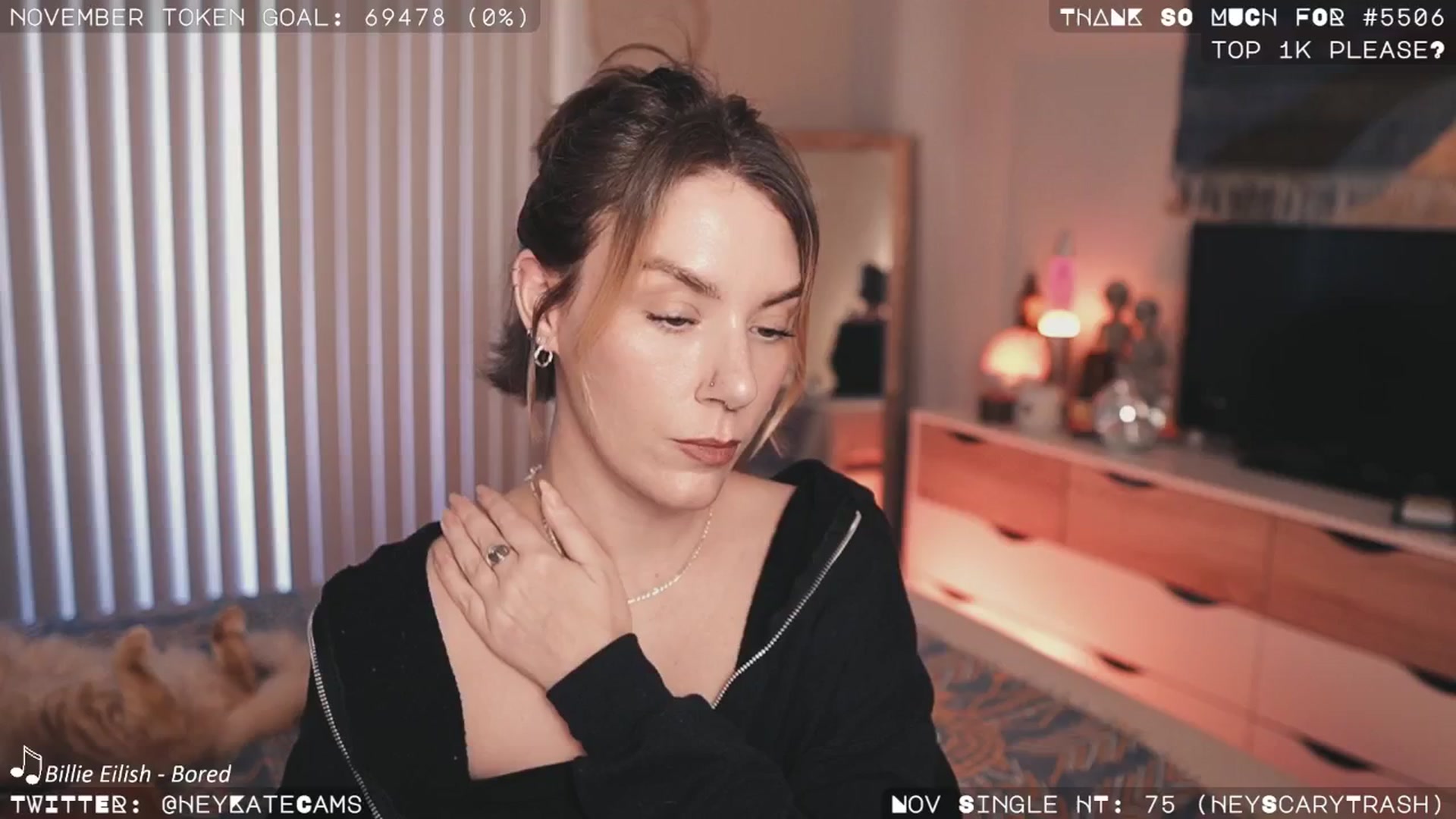Gallery image thumbnail from HeyKate's myfreecams stream on, 11/06/2024, 01:04 image 9 of 20