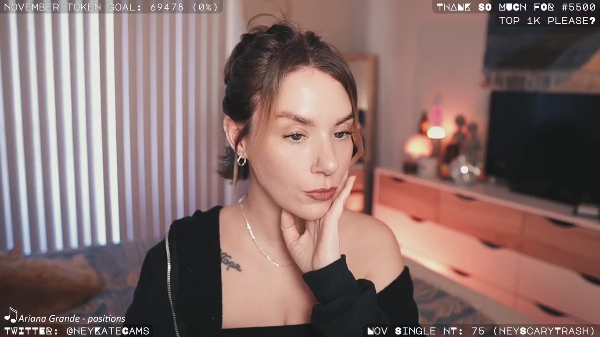 Gallery image thumbnail from HeyKate's myfreecams stream on, 11/06/2024, 01:04 image 4 of 20