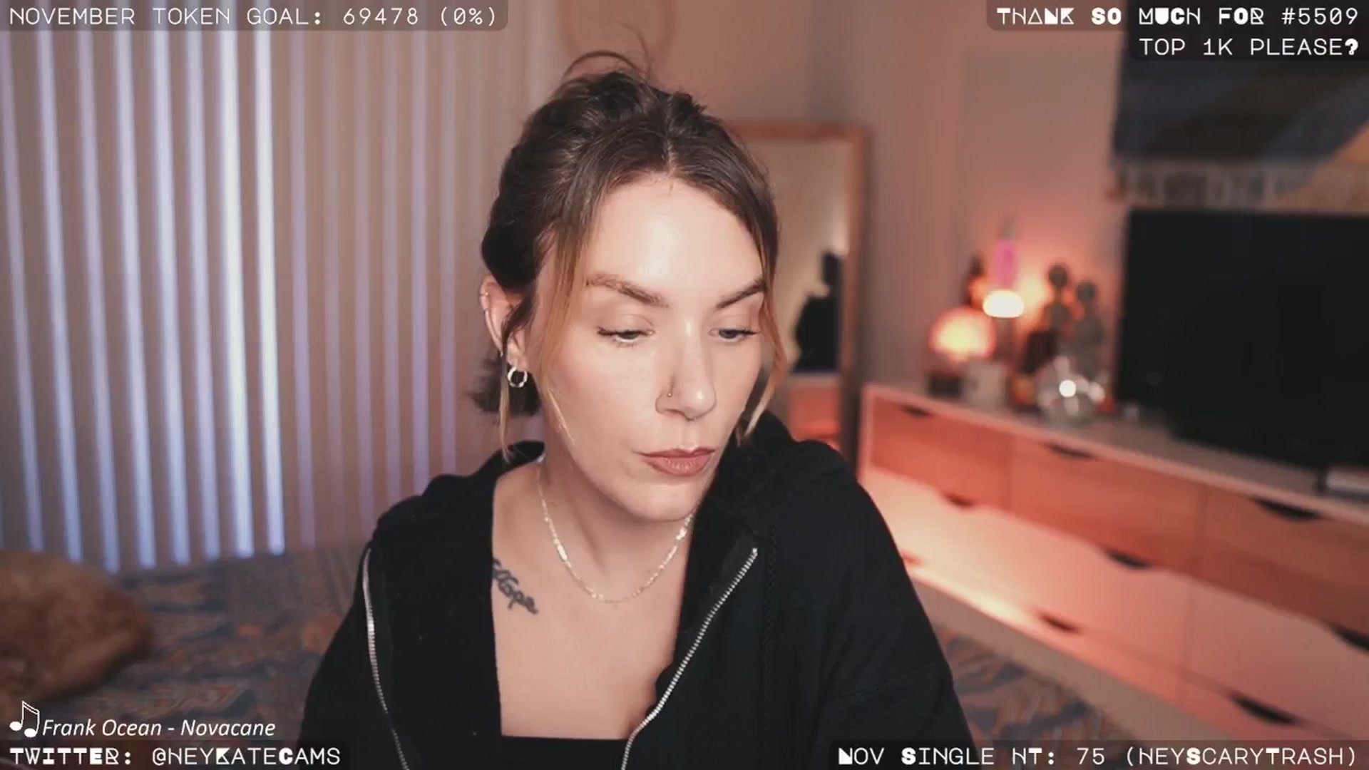 Gallery image thumbnail from HeyKate's myfreecams stream on, 11/06/2024, 01:04 image 13 of 20
