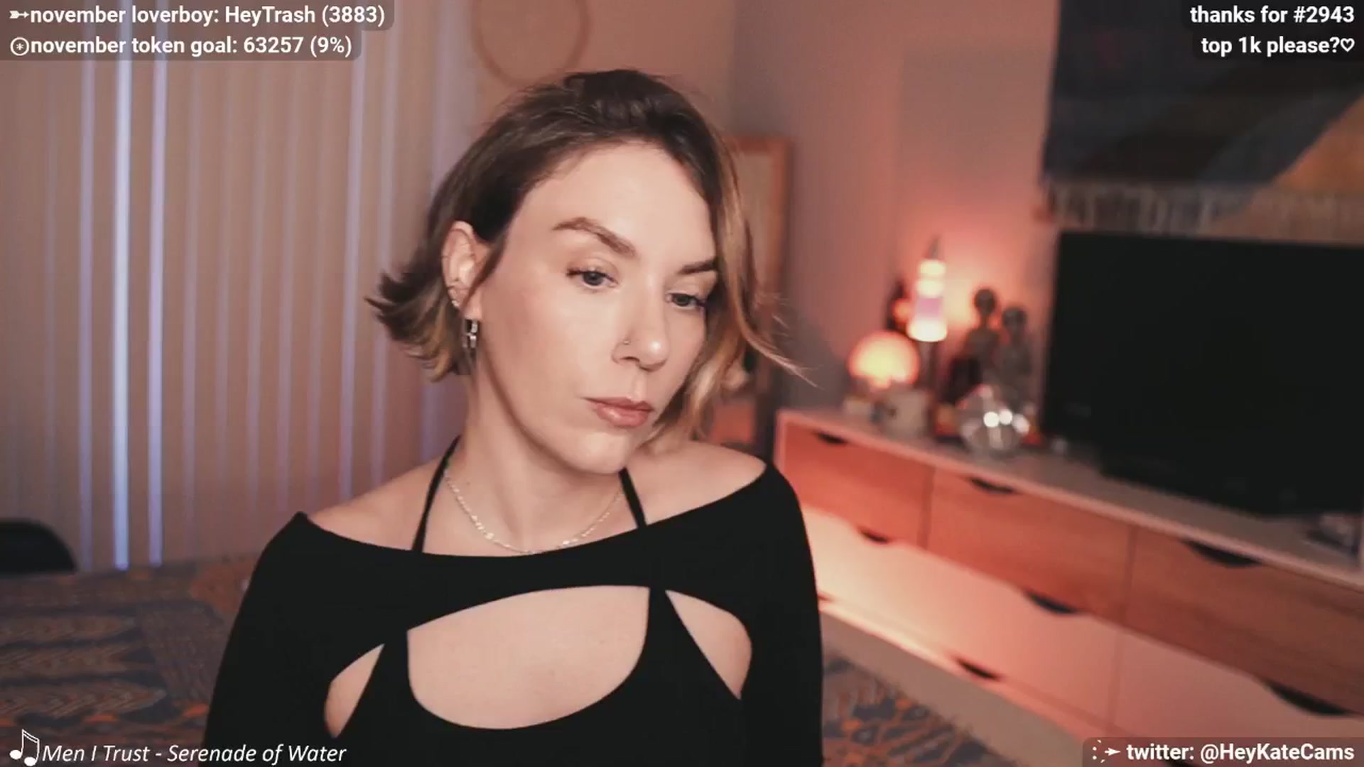 Gallery image thumbnail from HeyKate's myfreecams stream on, 11/14/2024, 01:55 image 4 of 20