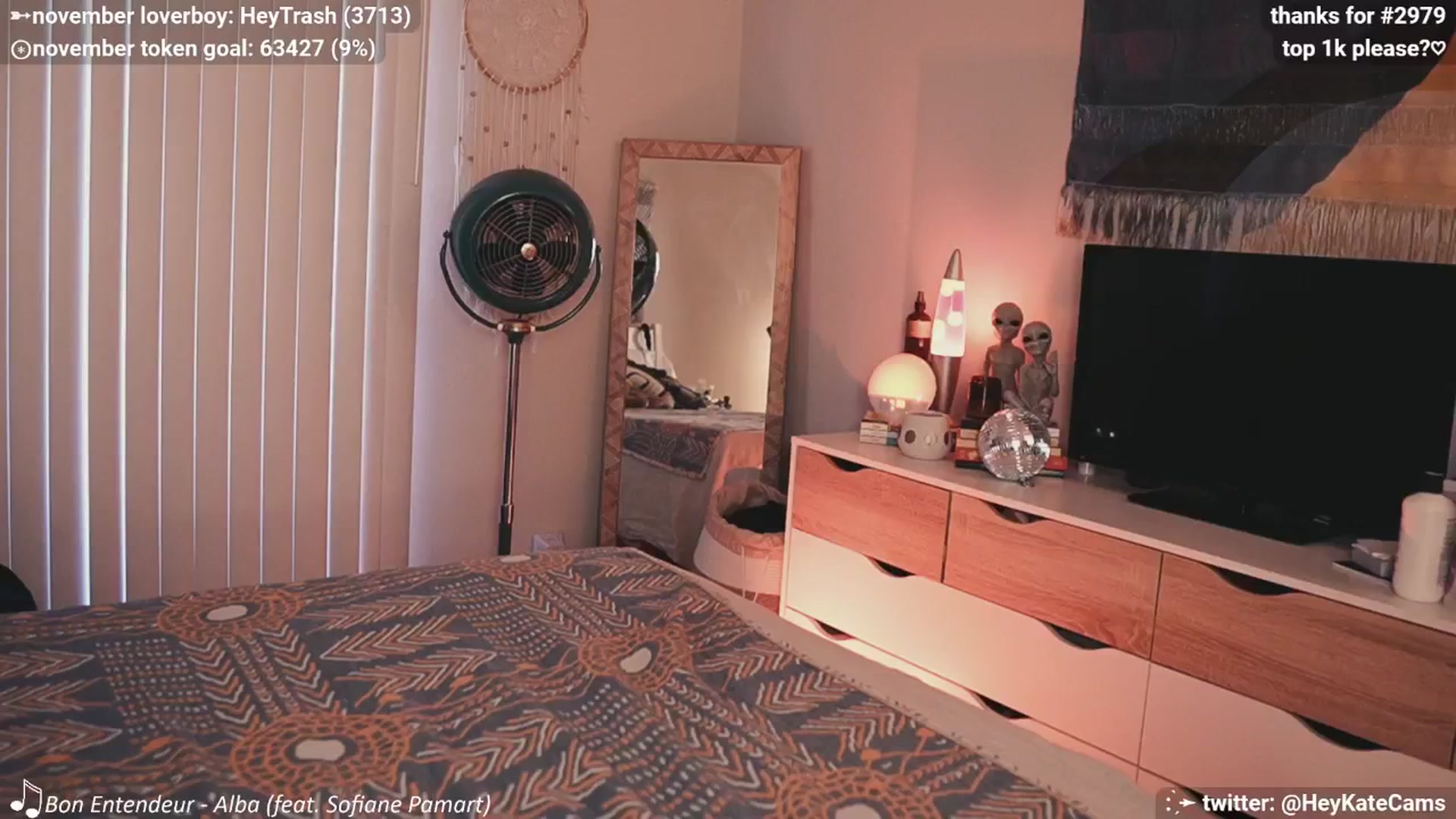 Gallery image thumbnail from HeyKate's myfreecams stream on, 11/14/2024, 01:55 image 2 of 20