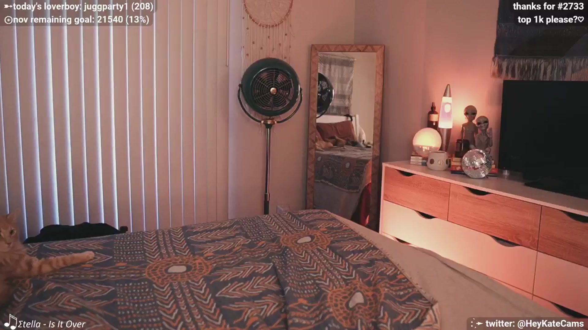 Gallery image thumbnail from HeyKate's myfreecams stream on, 11/26/2024, 01:33 image 10 of 20