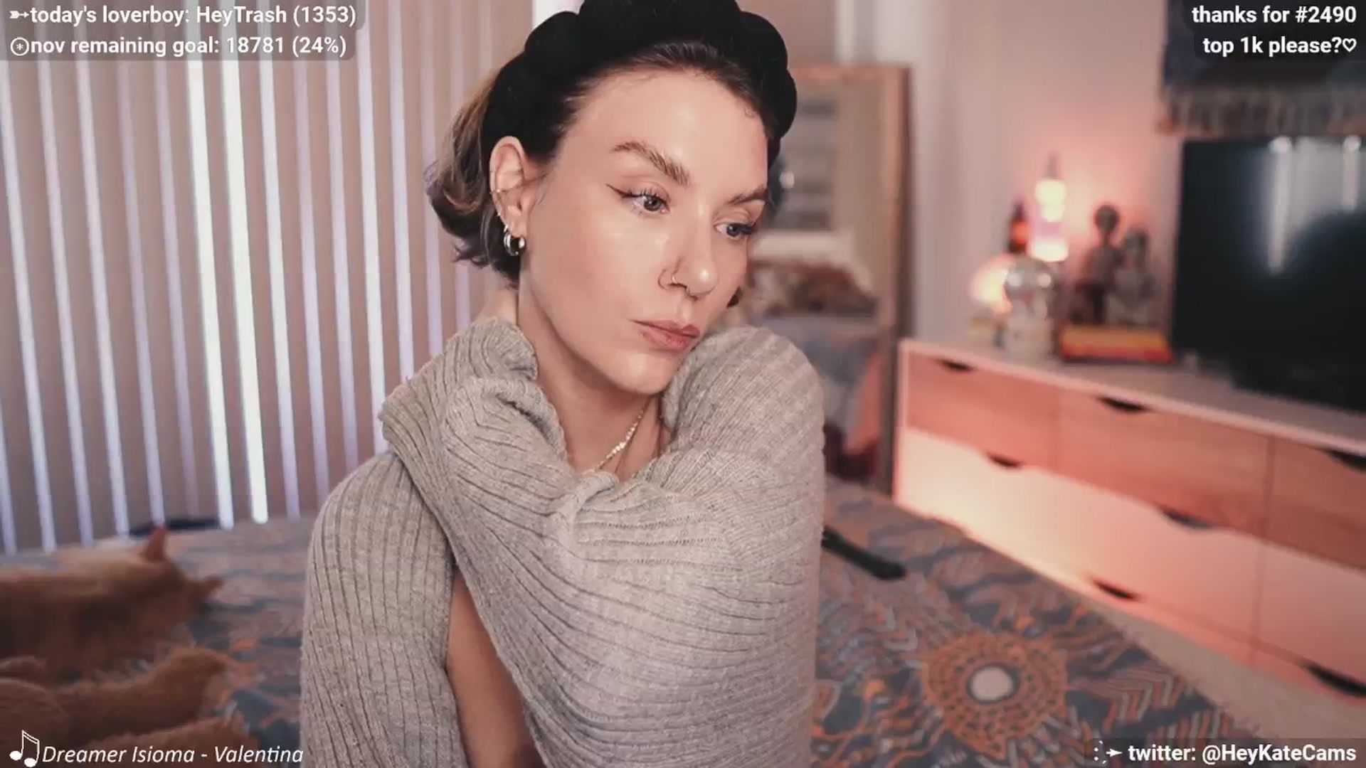 Gallery image thumbnail from HeyKate's myfreecams stream on, 11/28/2024, 24:01 image 20 of 20