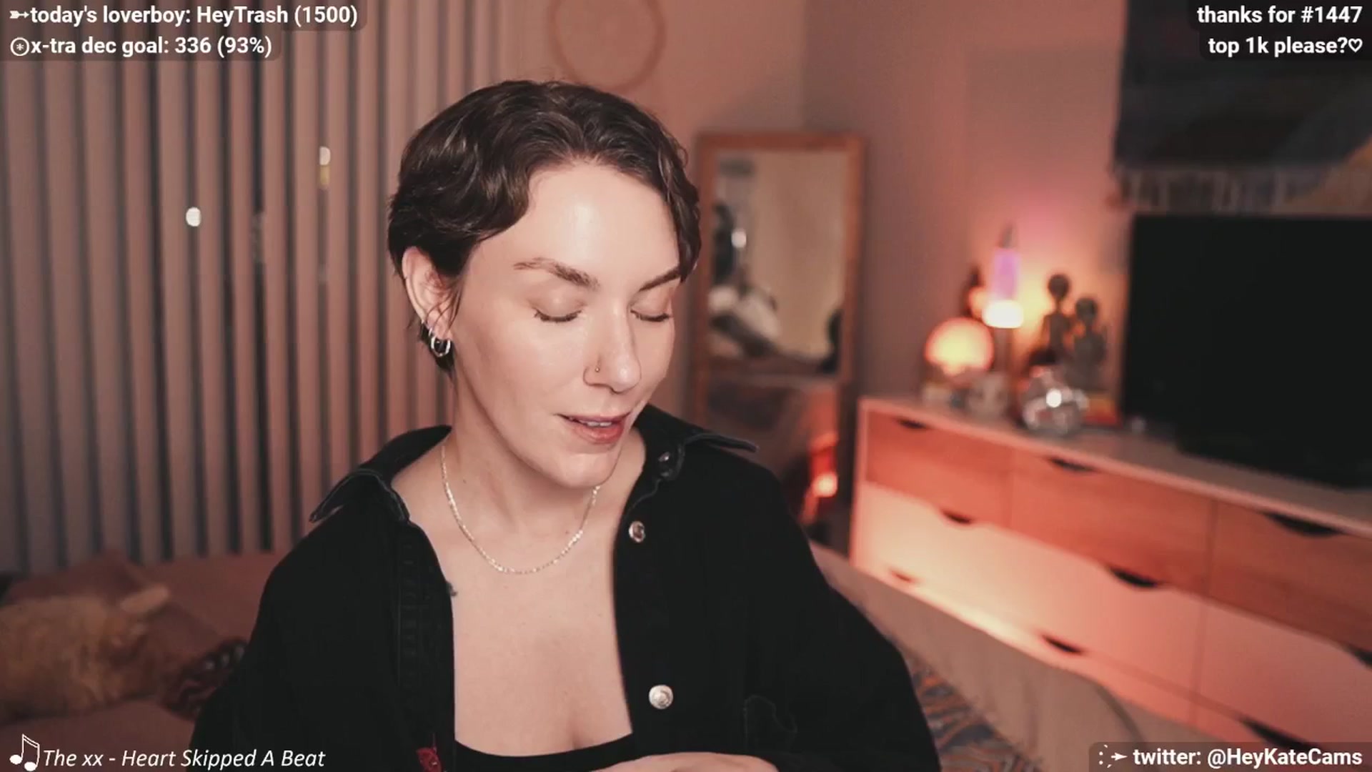 Gallery image thumbnail from HeyKate's myfreecams stream on, 01/01/2025, 05:08 image 14 of 20