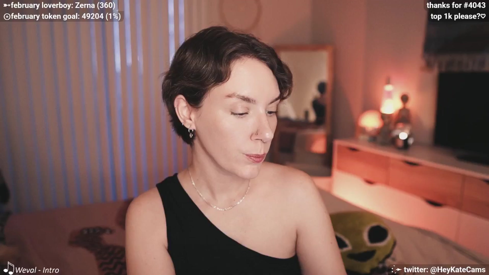 Gallery image thumbnail from HeyKate's myfreecams stream on, 02/05/2025, 02:46 image 7 of 20