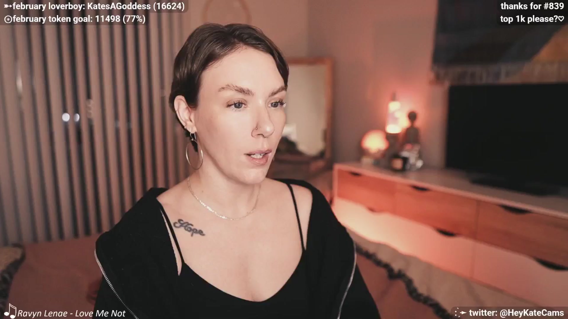 Gallery image thumbnail from HeyKate's myfreecams stream on, 02/19/2025, 04:09 image 8 of 20