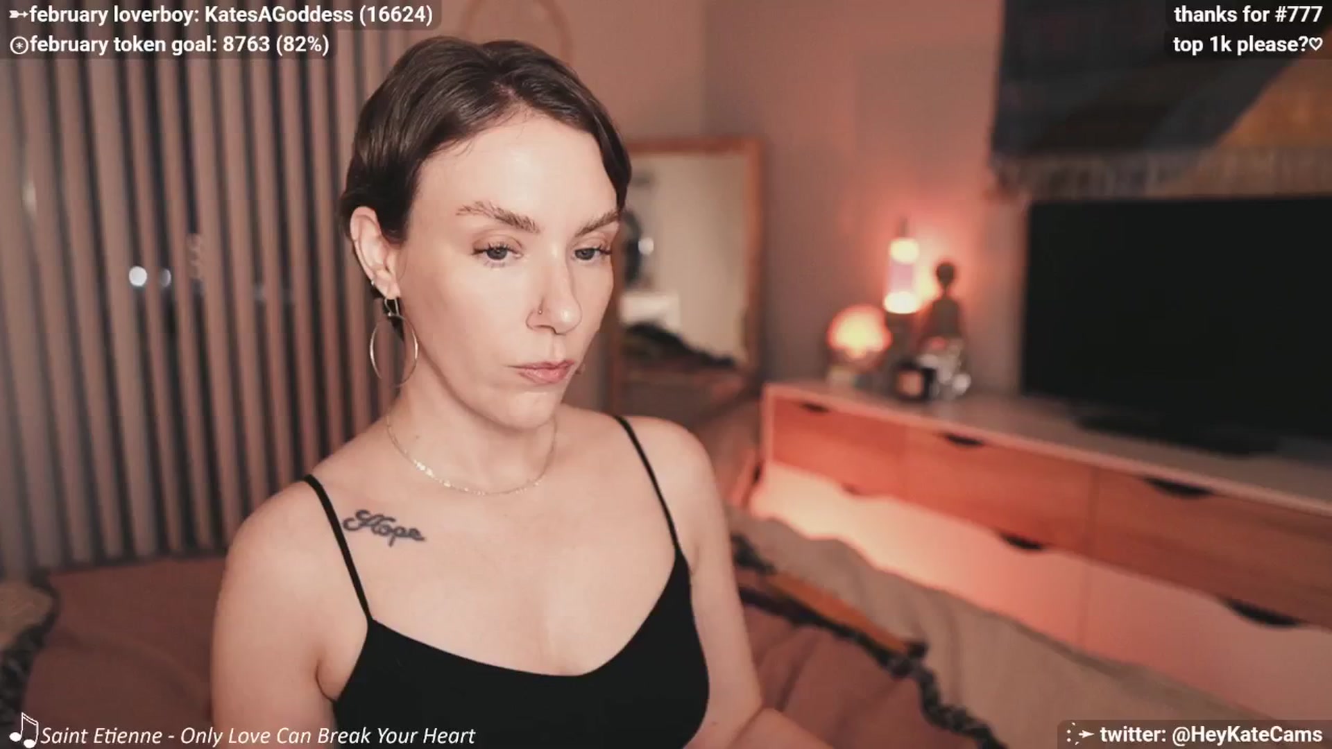 Gallery image thumbnail from HeyKate's myfreecams stream on, 02/19/2025, 04:09 image 13 of 20