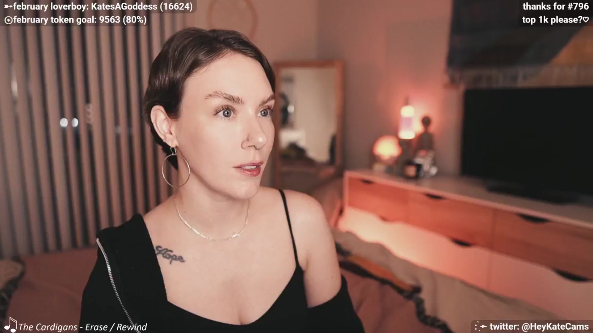 Gallery image thumbnail from HeyKate's myfreecams stream on, 02/19/2025, 04:09 image 12 of 20