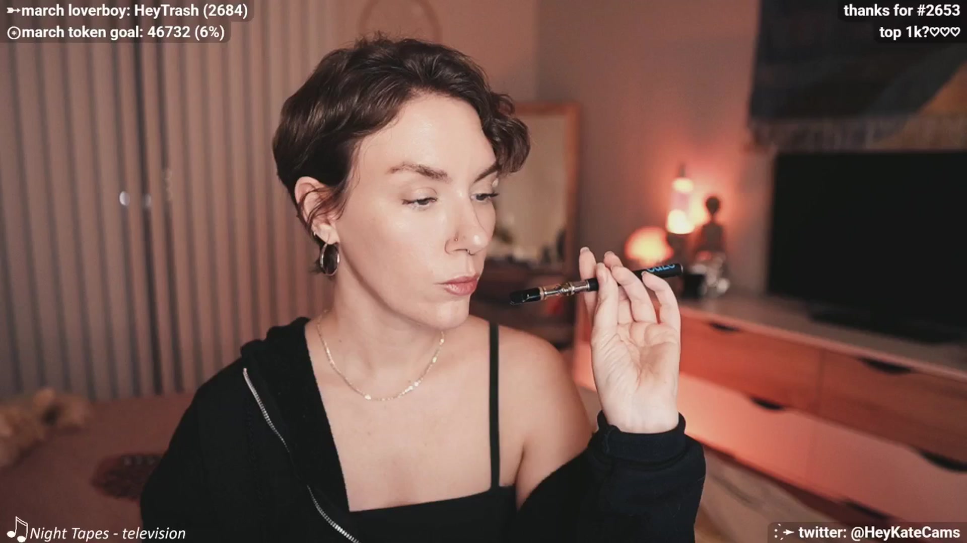 Gallery image thumbnail from HeyKate's myfreecams stream on, 03/06/2025, 03:04 image 11 of 20
