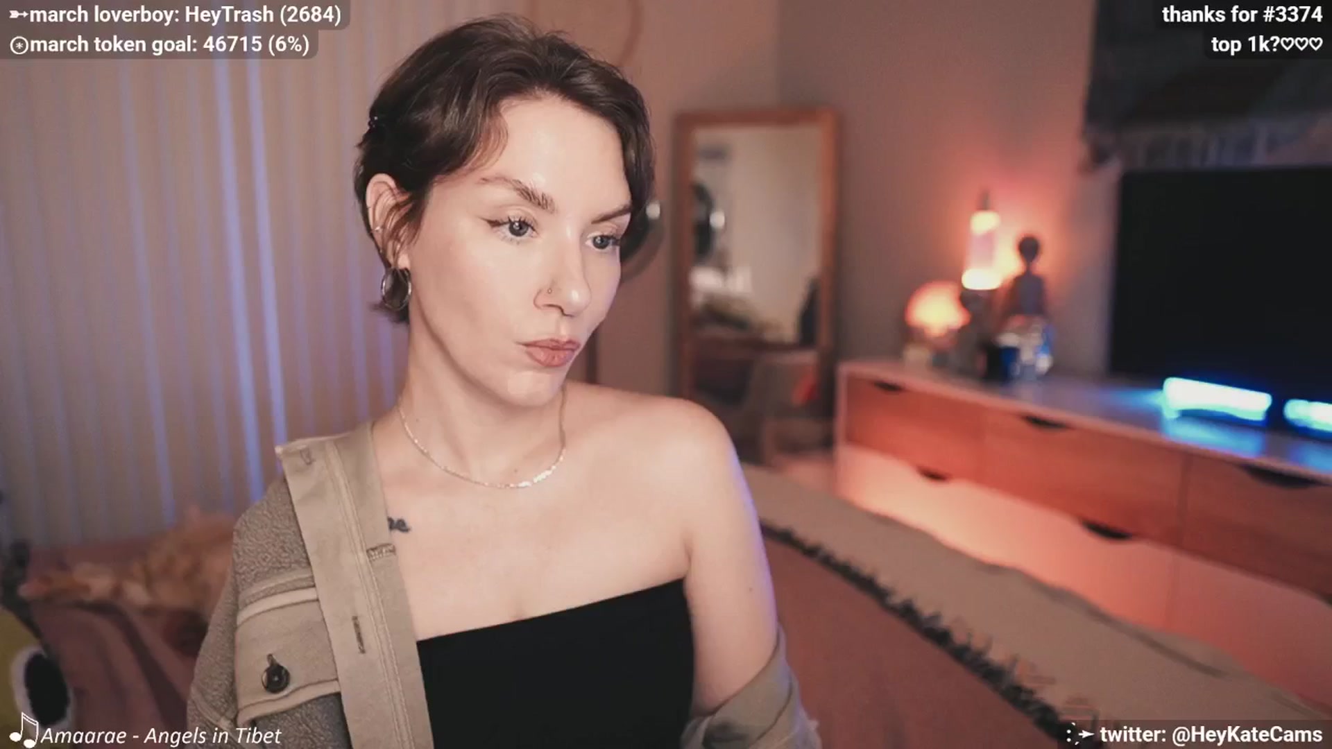 Gallery image thumbnail from HeyKate's myfreecams stream on, 03/08/2025, 02:18 image 11 of 20