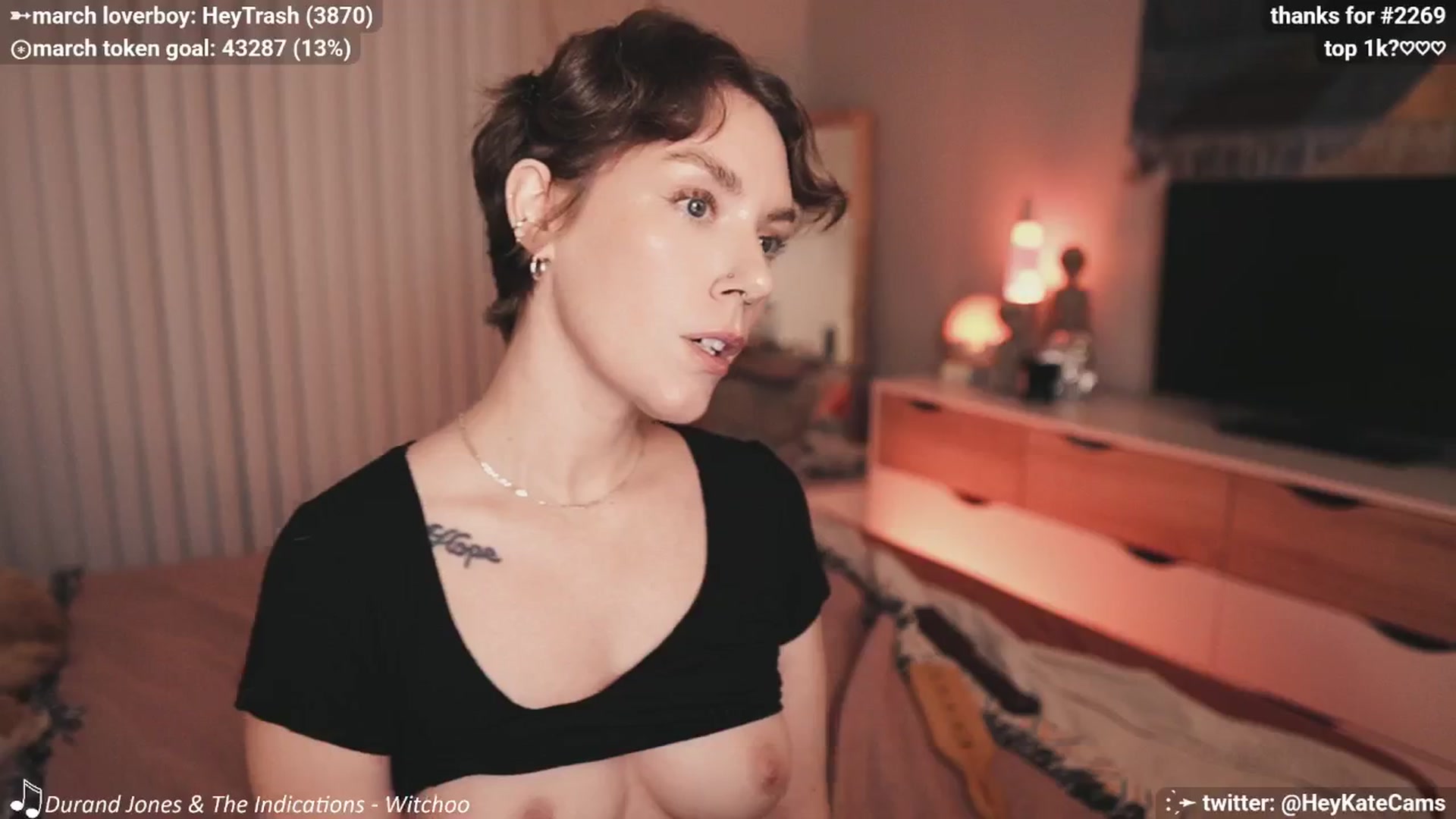 Gallery image thumbnail from HeyKate's myfreecams stream on, 03/09/2025, 03:53 image 19 of 20