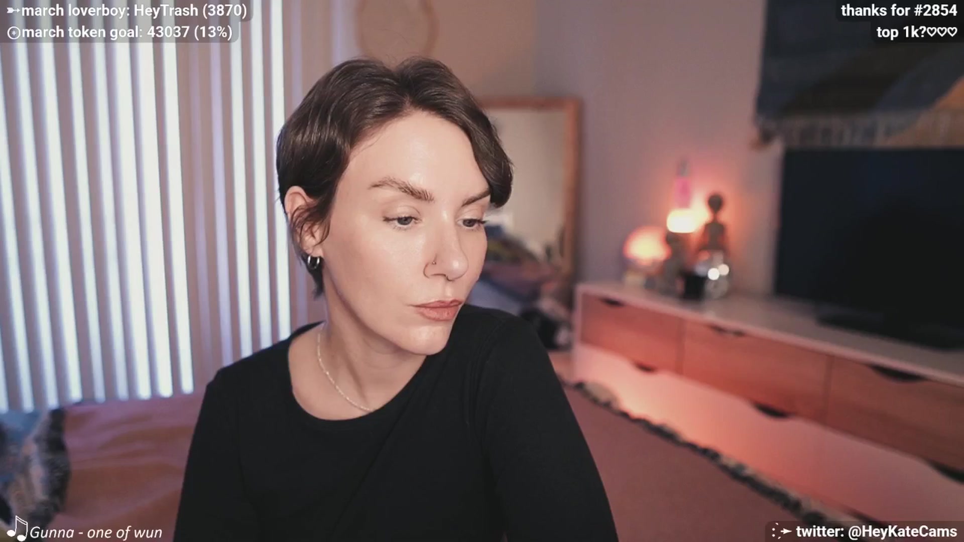 Gallery image thumbnail from HeyKate's myfreecams stream on, 03/13/2025, 24:19 image 9 of 20