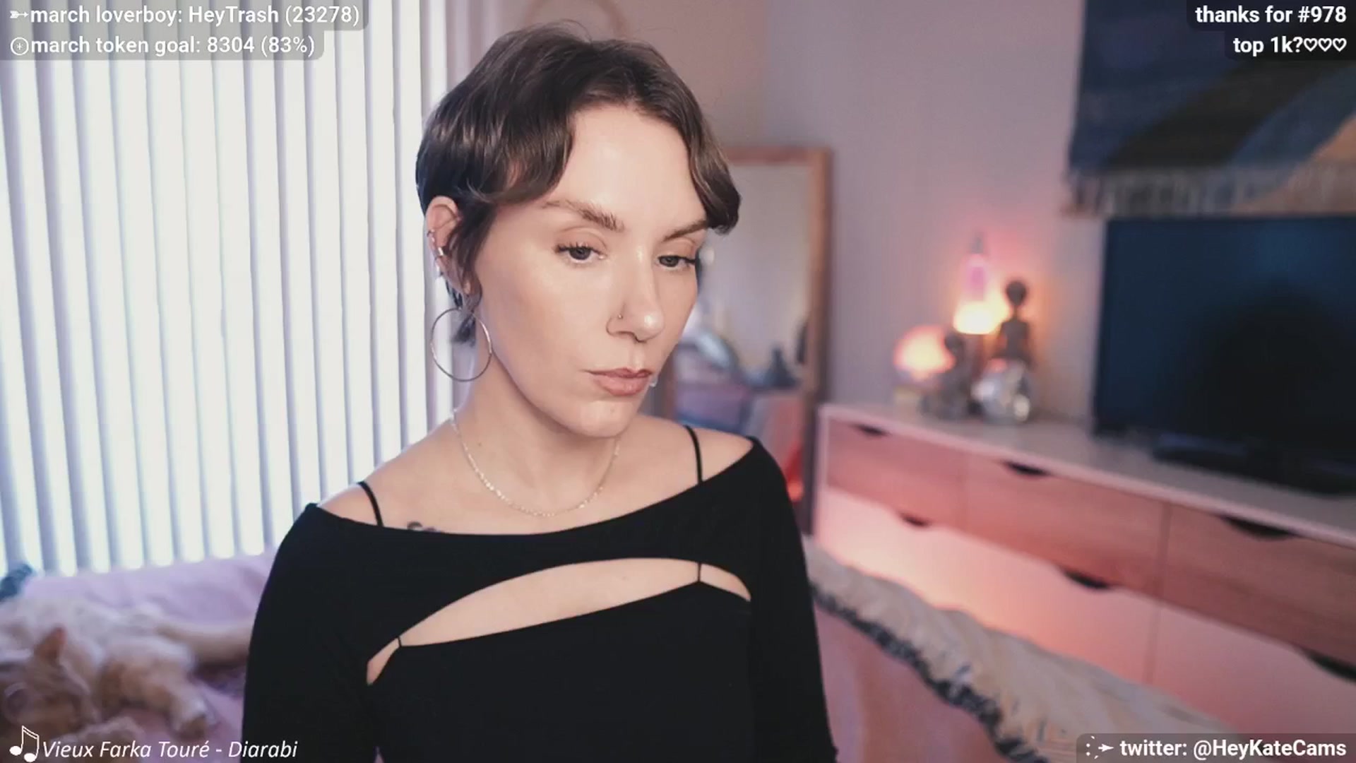 Gallery image thumbnail from HeyKate's myfreecams stream on, 03/23/2025, 03:39 image 1 of 20