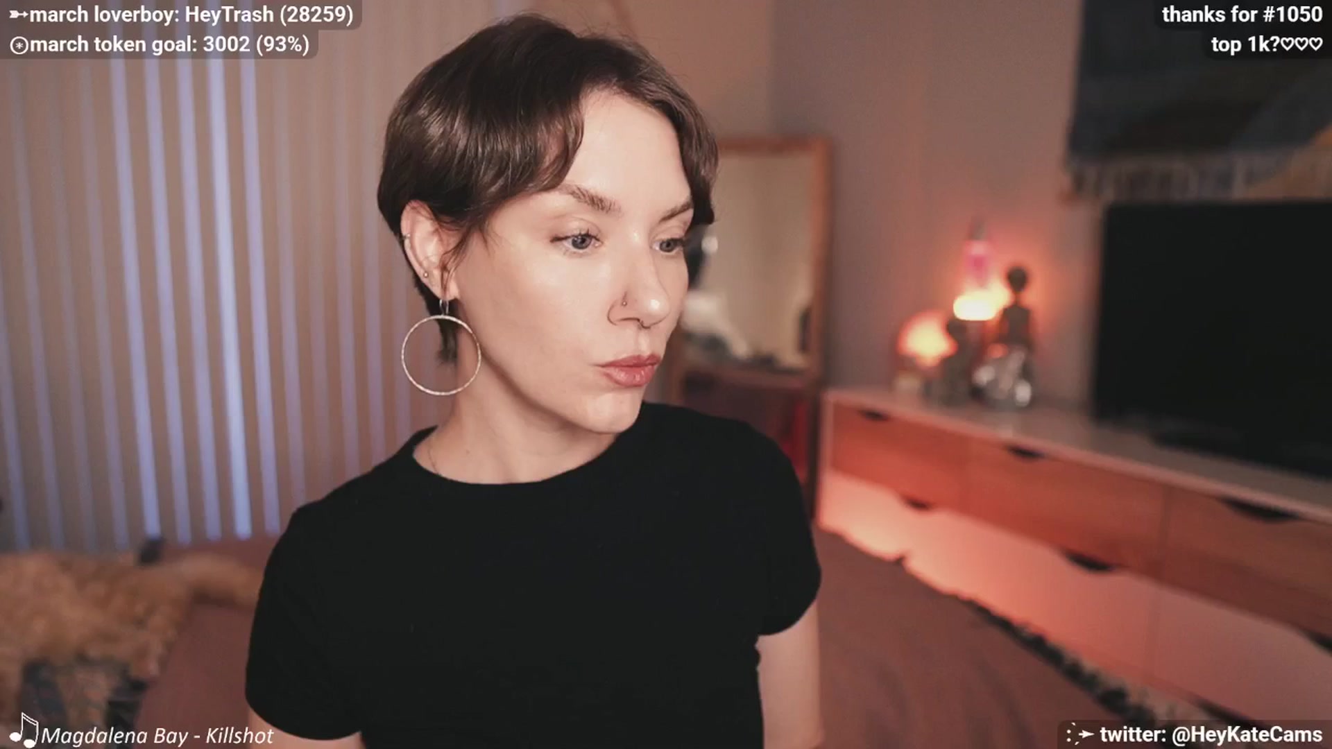 Gallery image thumbnail from HeyKate's myfreecams stream on, 03/28/2025, 01:51 image 6 of 20