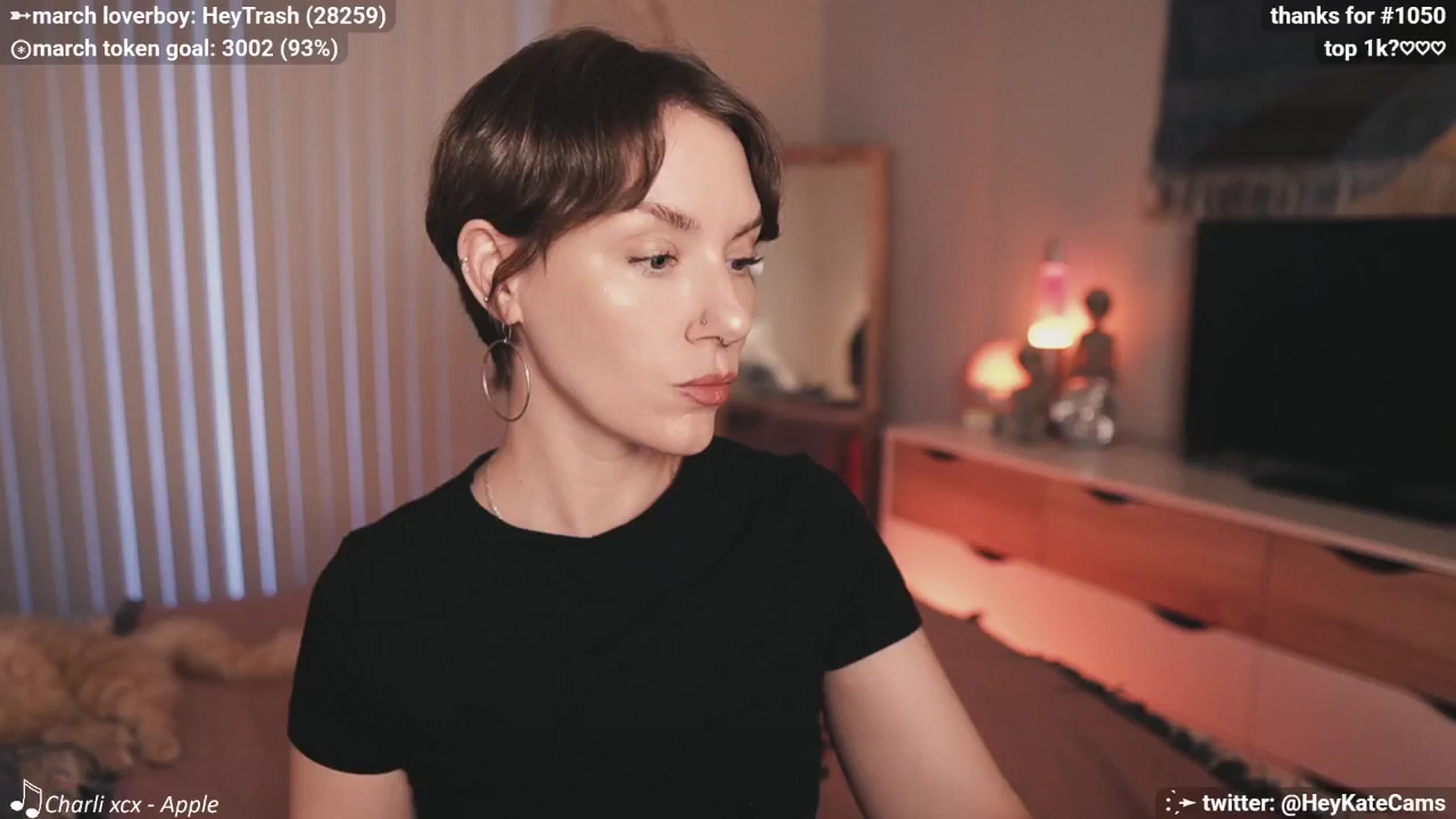 Gallery image thumbnail from HeyKate's myfreecams stream on, 03/28/2025, 01:51 image 4 of 20