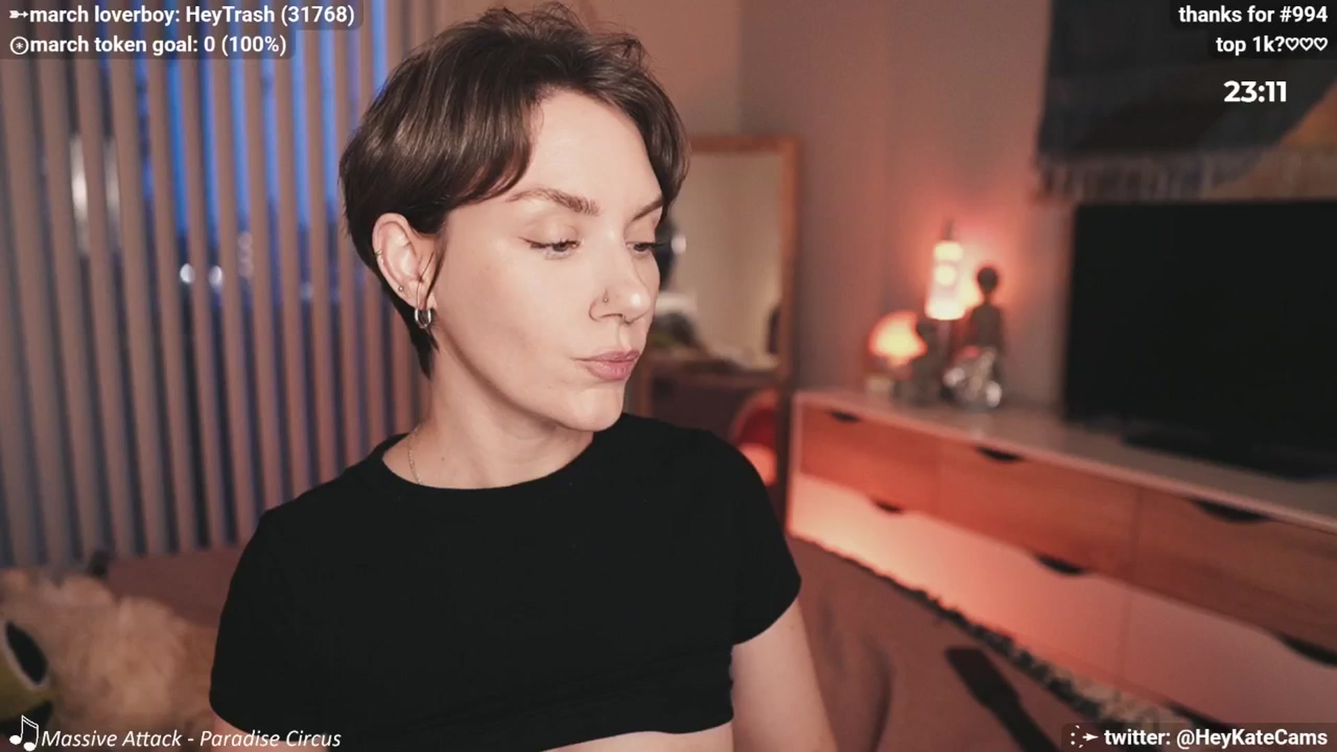 Gallery image thumbnail from HeyKate's myfreecams stream on, 03/29/2025, 02:42 image 18 of 20