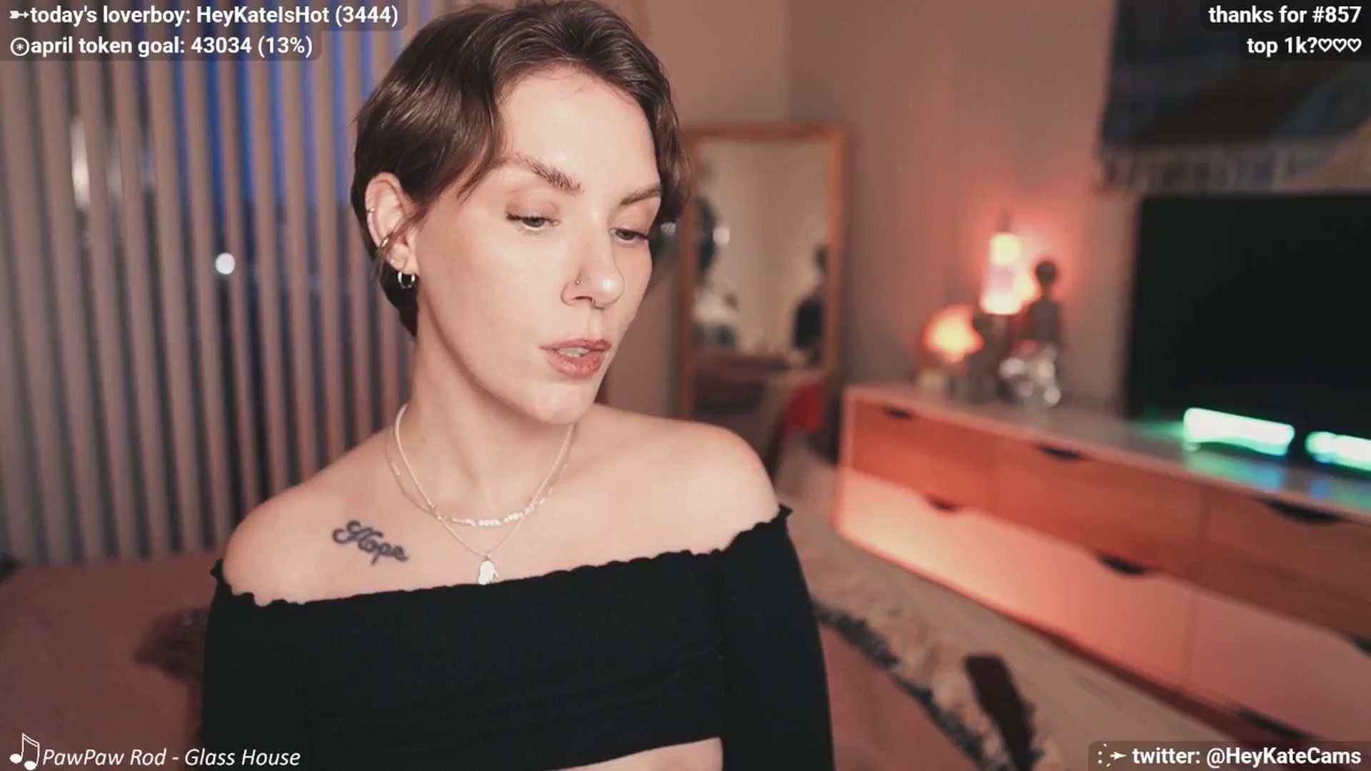 Gallery image thumbnail from HeyKate's myfreecams stream on, 04/05/2025, 02:46 image 20 of 20
