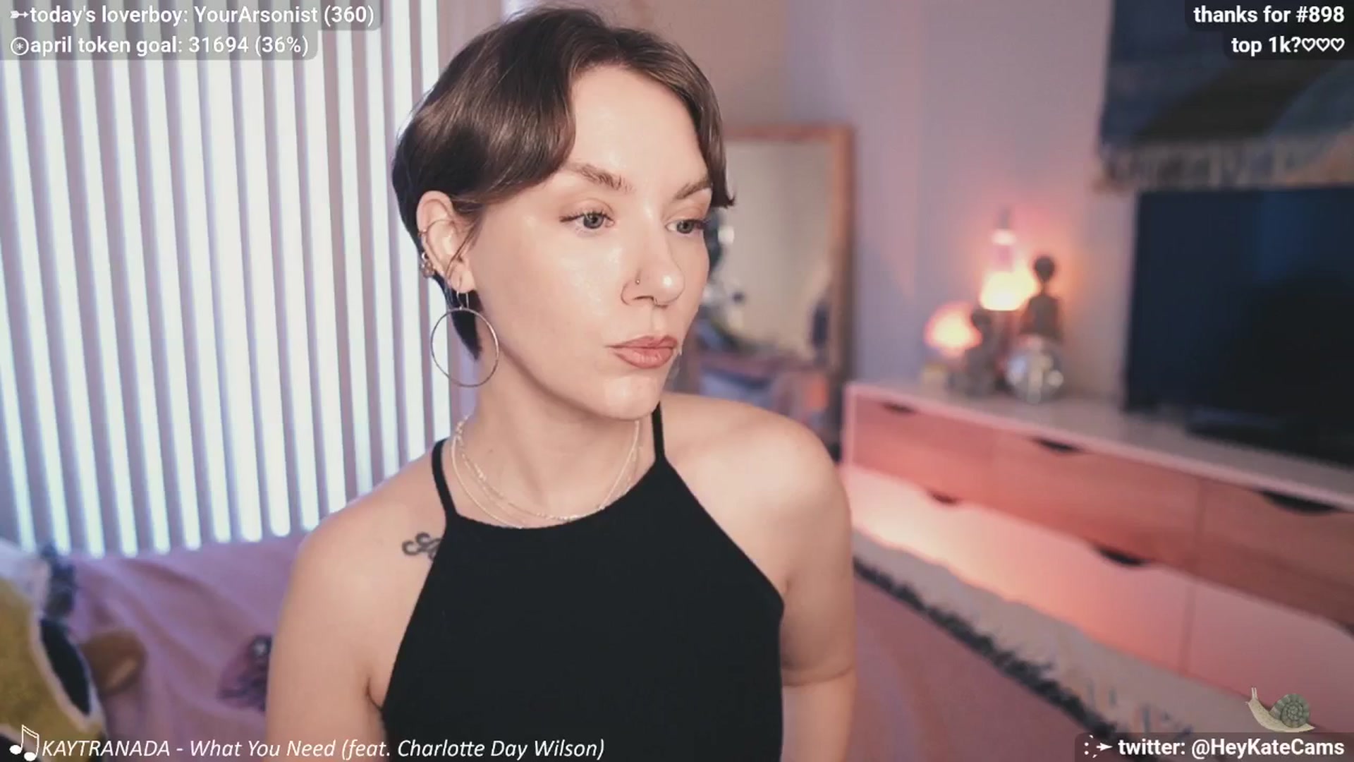 Gallery image thumbnail from HeyKate's myfreecams stream on, 04/11/2025, 01:46 image 5 of 20
