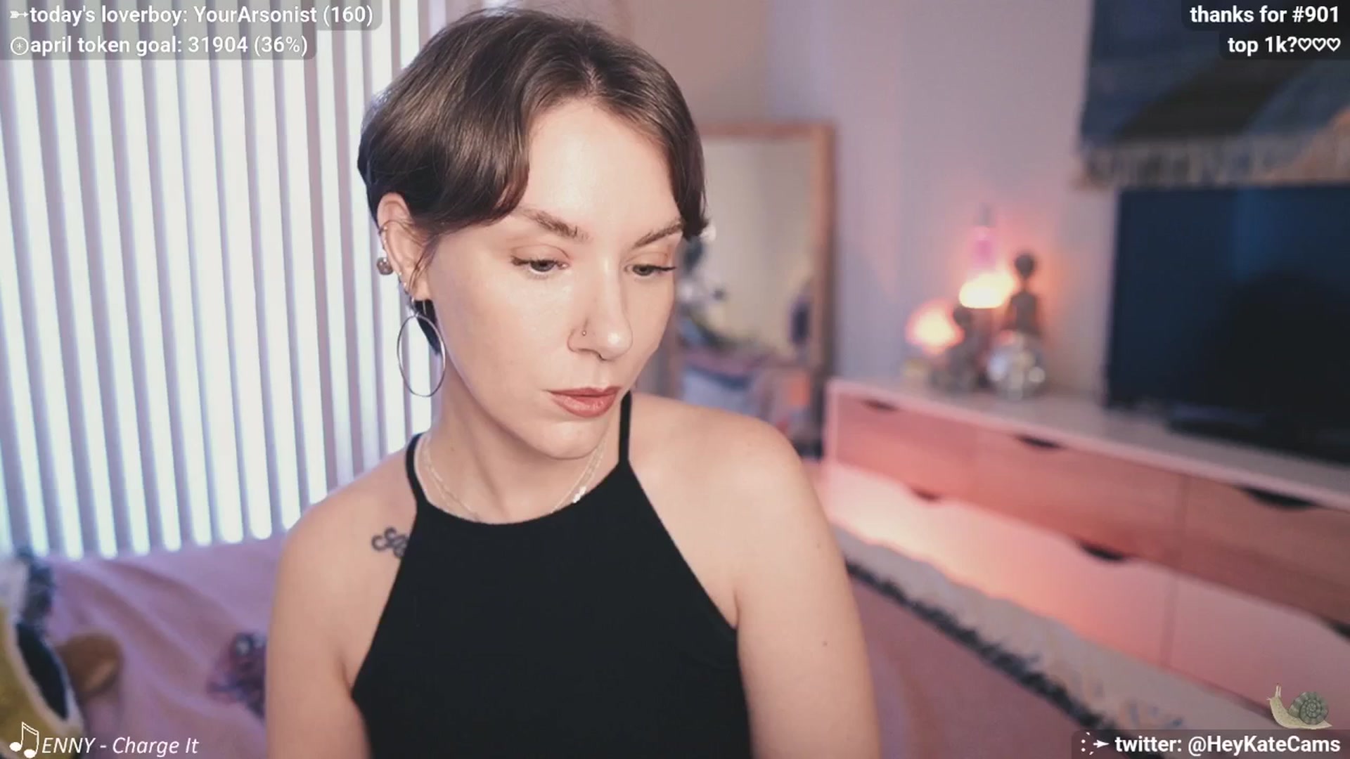 Gallery image thumbnail from HeyKate's myfreecams stream on, 04/11/2025, 01:46 image 1 of 20
