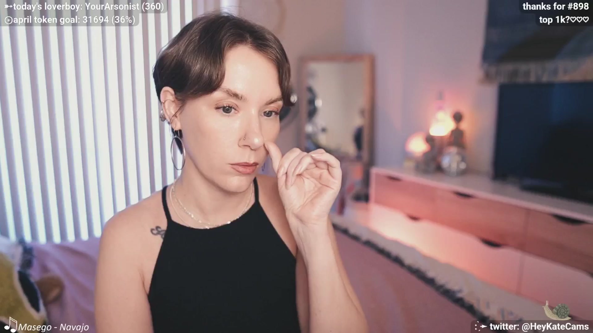 Gallery image thumbnail from HeyKate's myfreecams stream on, 04/11/2025, 01:46 image 4 of 20
